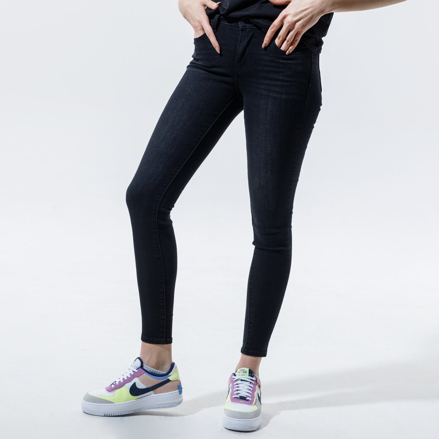 Damen Hosen LEVI'S 710 SUPER SKINNY JEANS  17778-0421 Schwarz