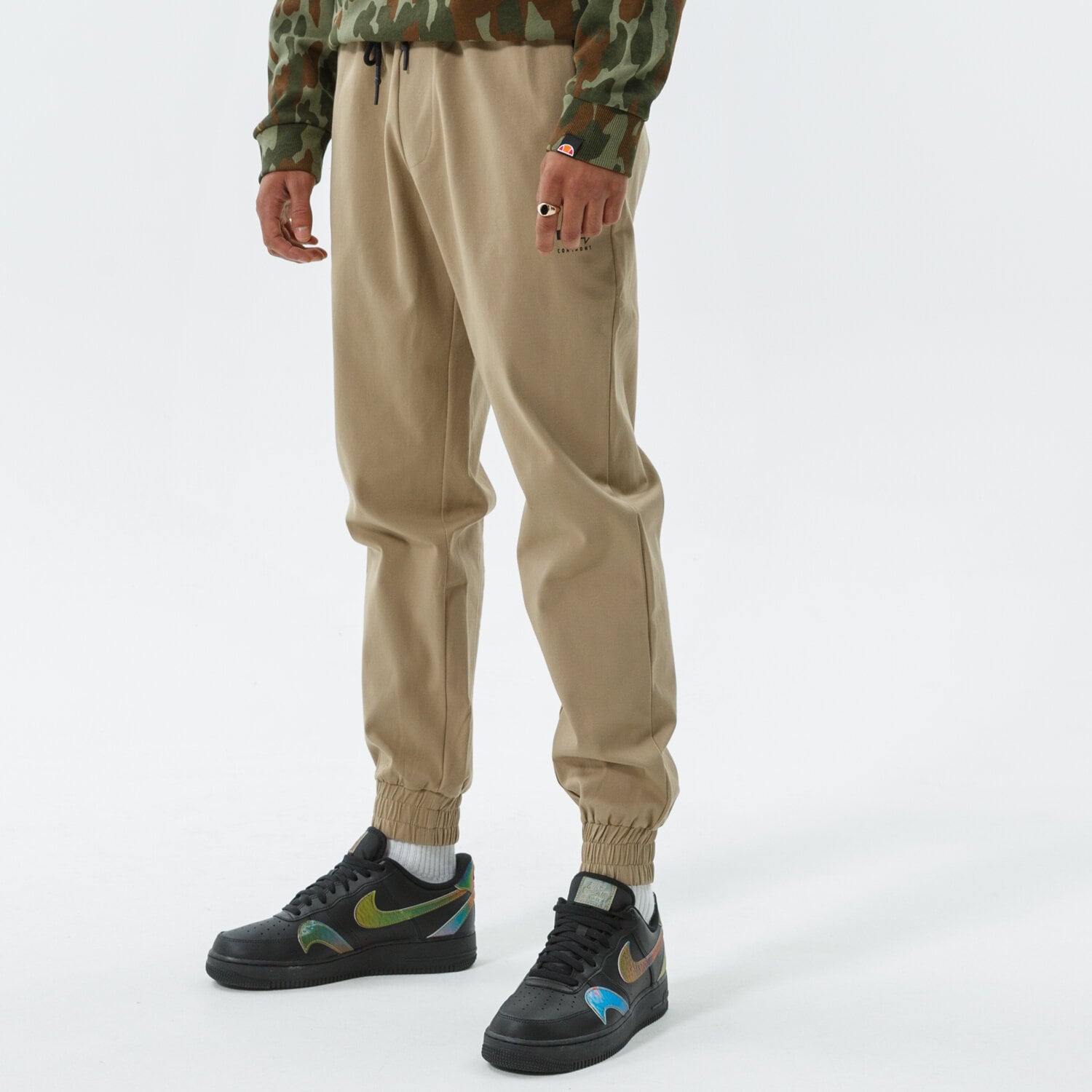 Herren Hosen CONFRONT HOSE TECH CITY PANTS BEIGE CF321SPM25001 Beige