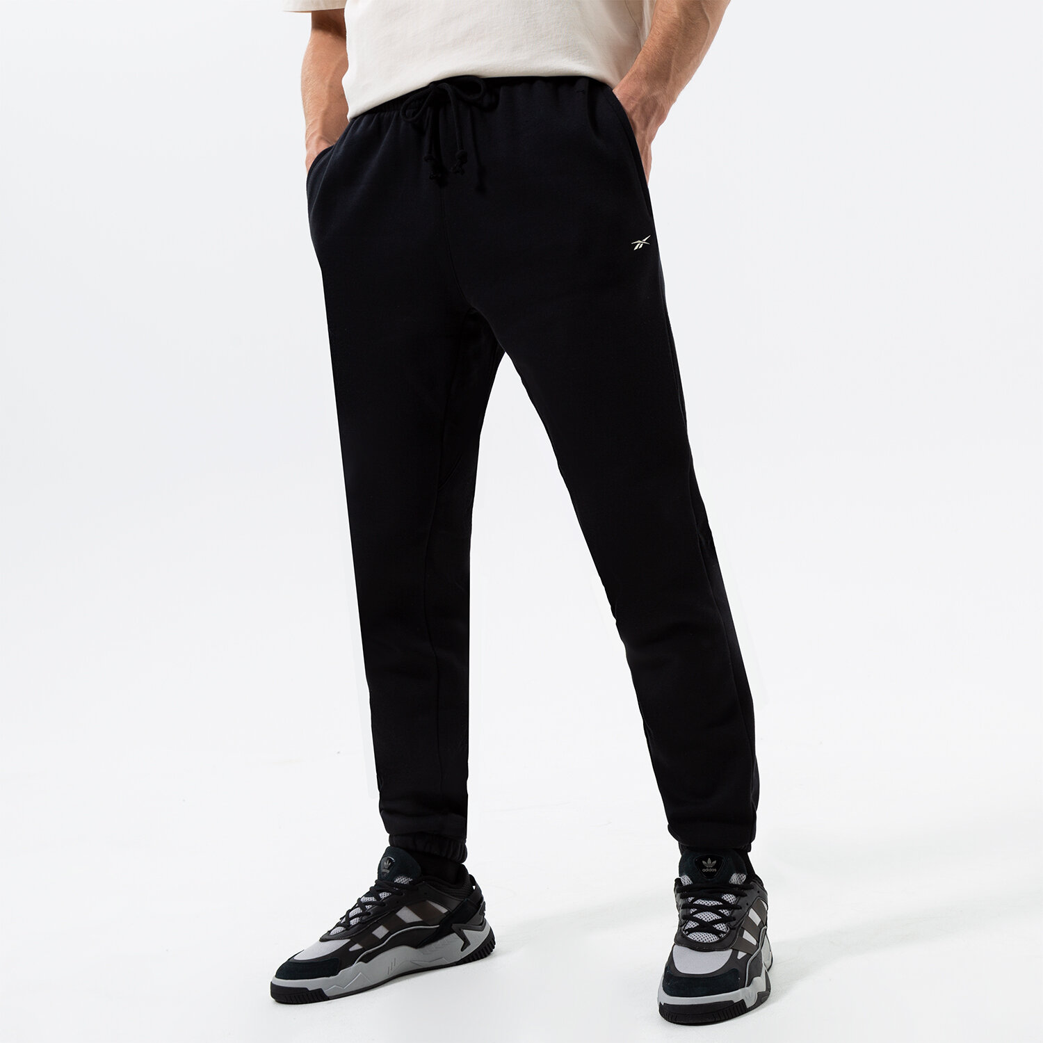 Herren Hosen REEBOK HOSE CLASSIC WARDROBE ESSENTIAL PANT HM3118 Schwarz