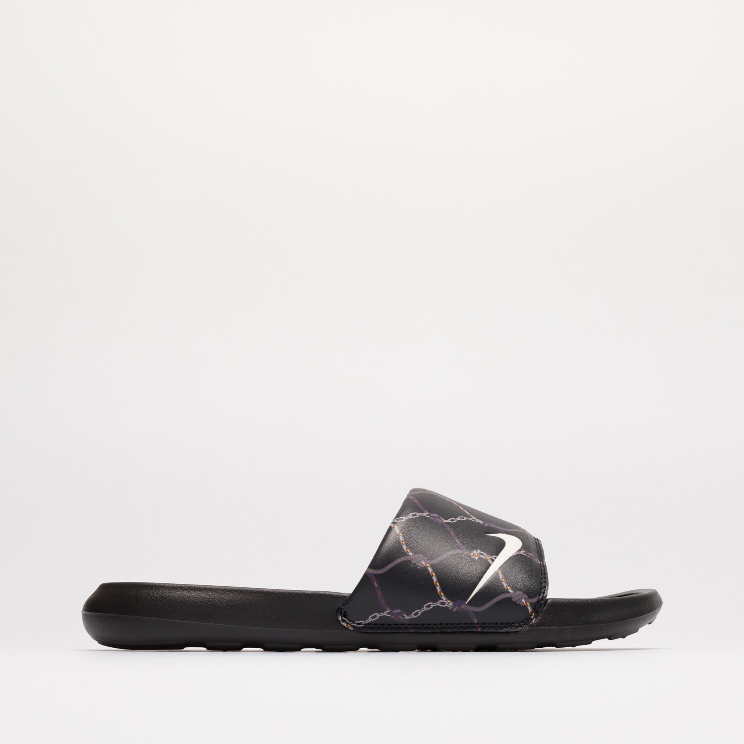 Herren NIKE VICTORI ONE CN9678-011 Schwarz