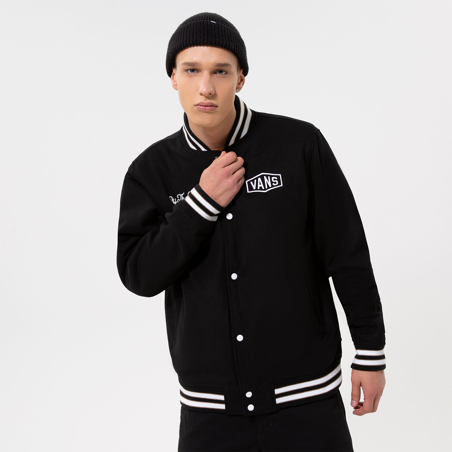 Herren Übergangsjacke VANS JACKE CHECKERBOARD RESEARCH VARSITY JACKET VN0A7S92BLK1 Schwarz