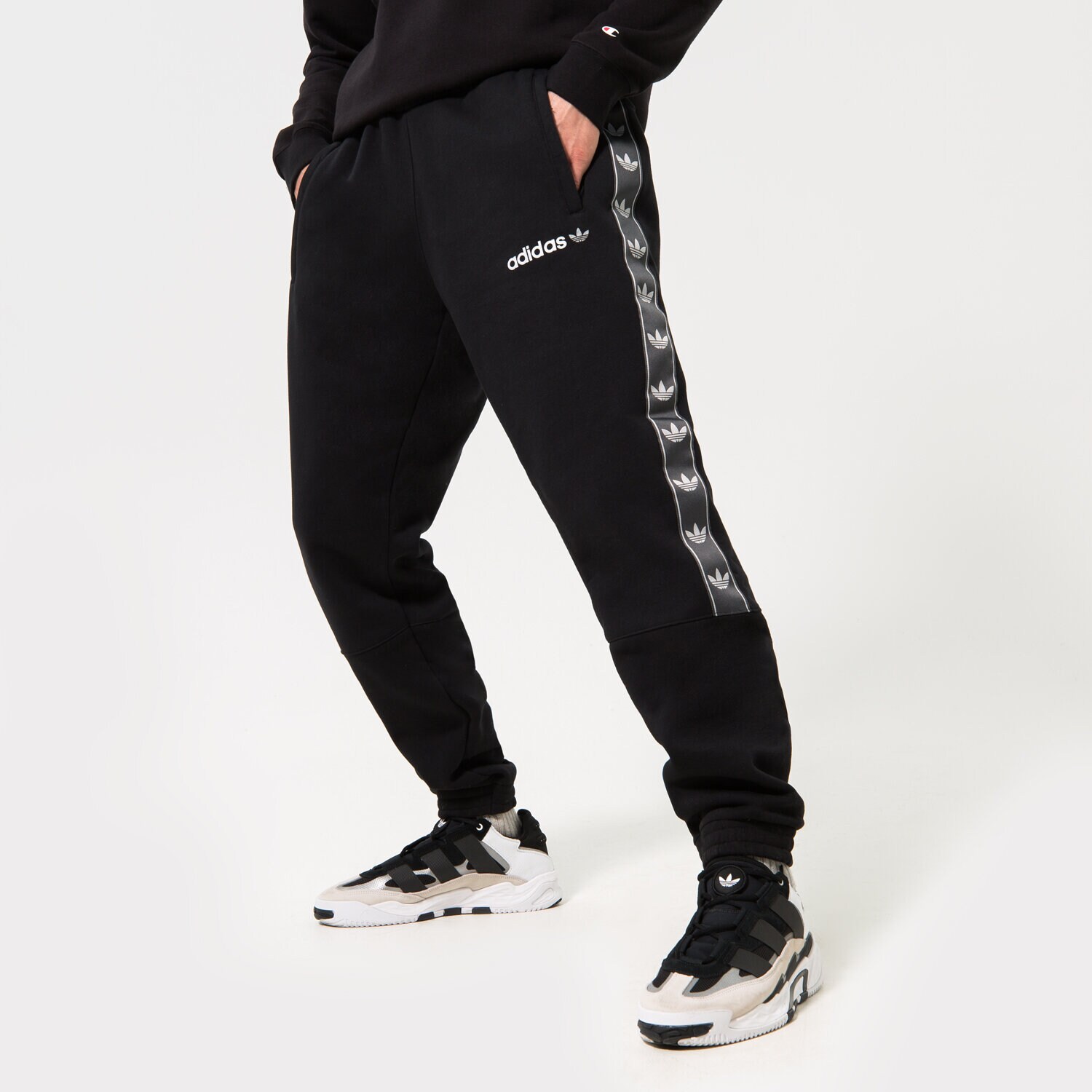 Herren Hosen ADIDAS HOSE TAPE FLC PANT BLK HR4467 Schwarz