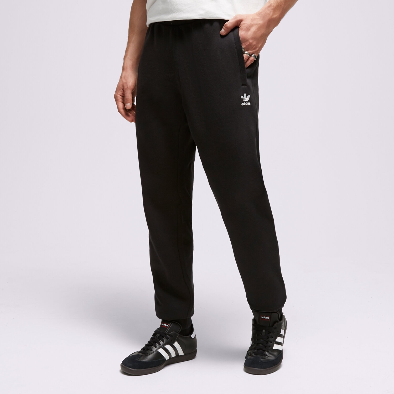 Herren Hosen ADIDAS HOSE ESSENTIALS PANT IA4837 Schwarz