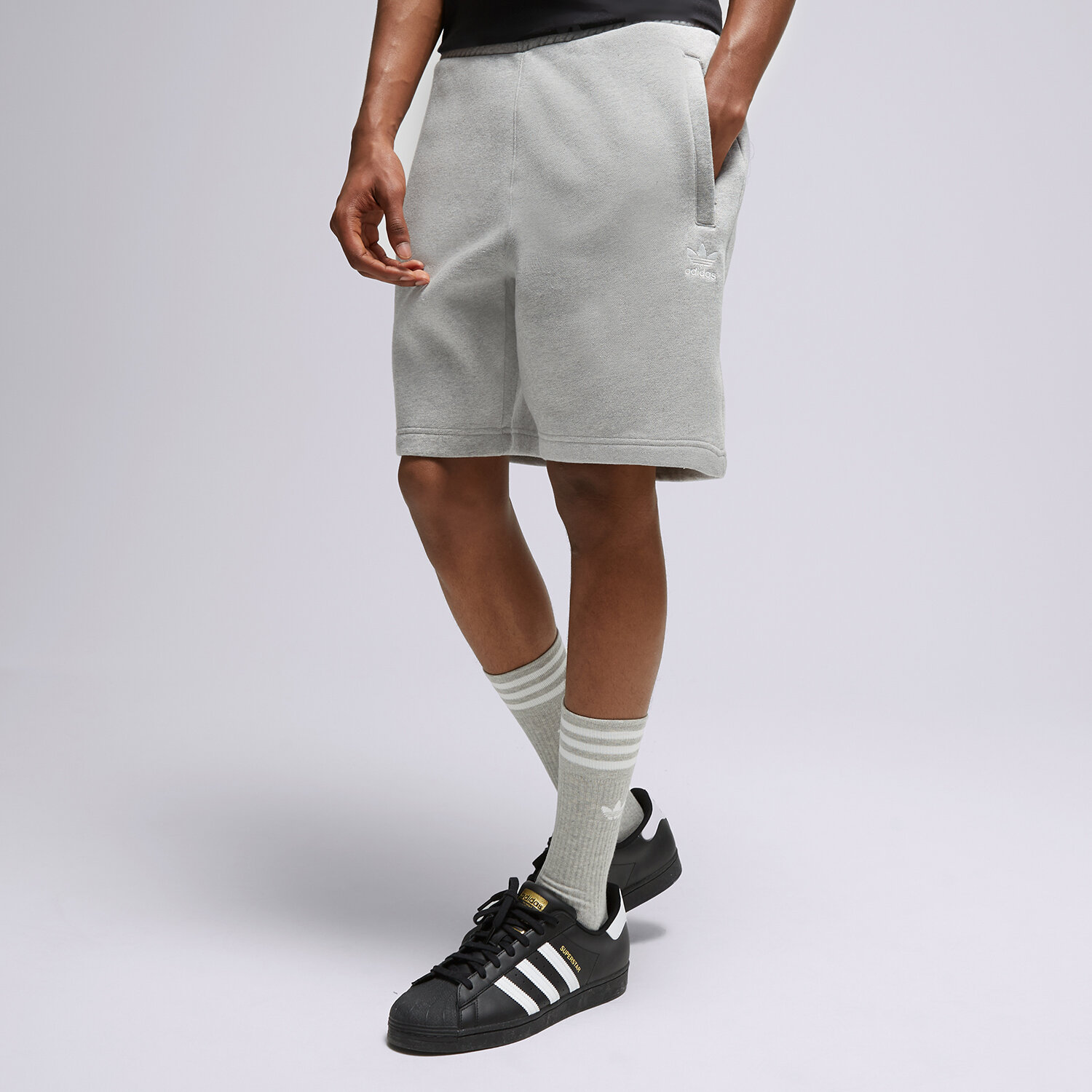 Herren Shorts ADIDAS SHORTS ESSENTIAL SHORT IA4899 Grau