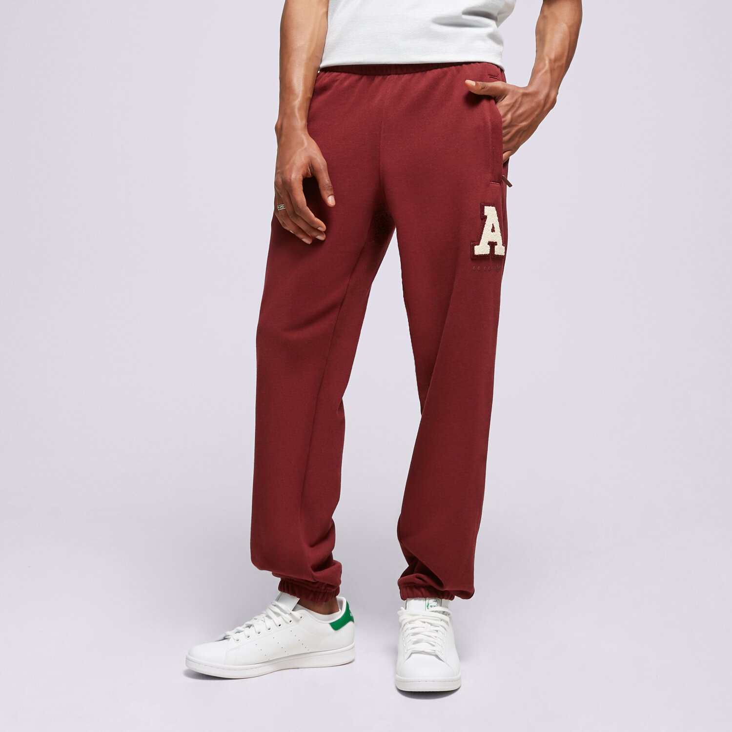 Herren Hosen ADIDAS HOSE METRO SWEATPANT IC8398 Violet