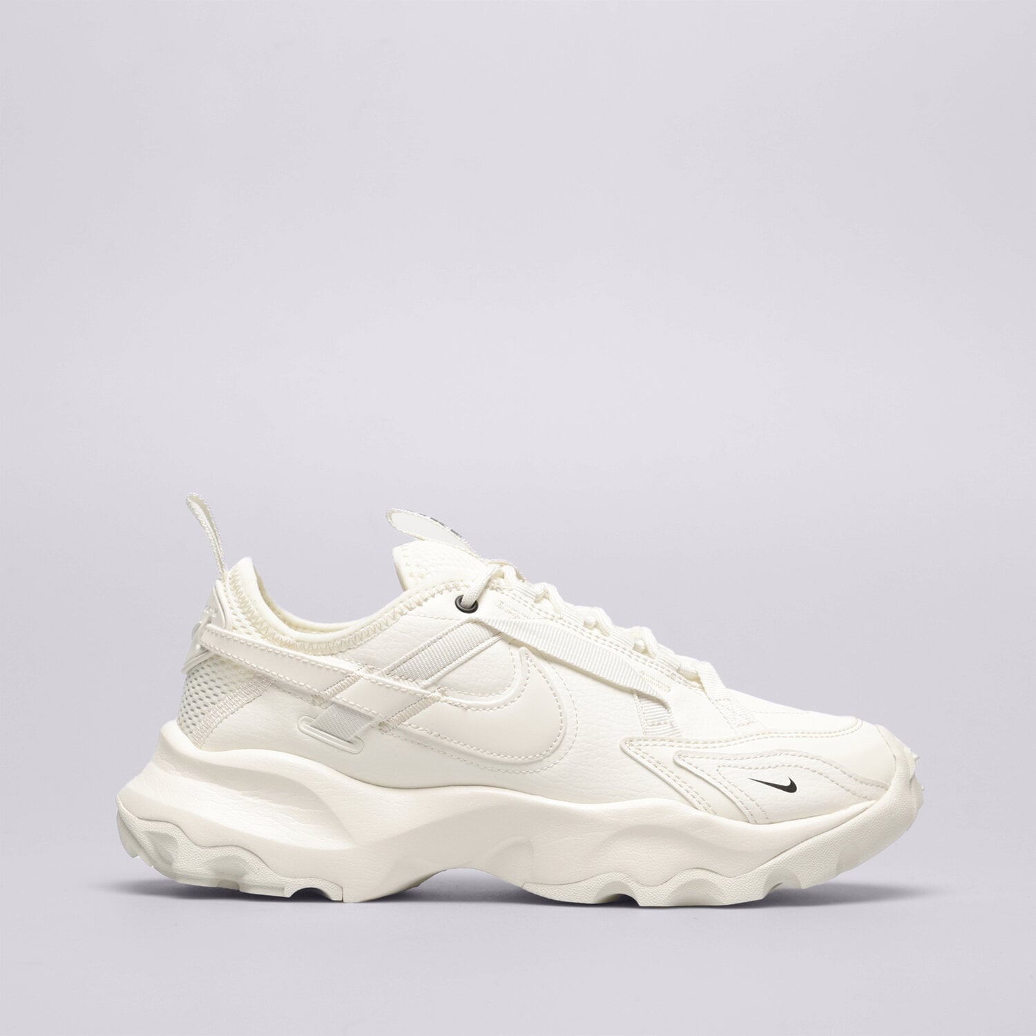 Damen Sneaker NIKE TC 7900 DD9682-100 creme