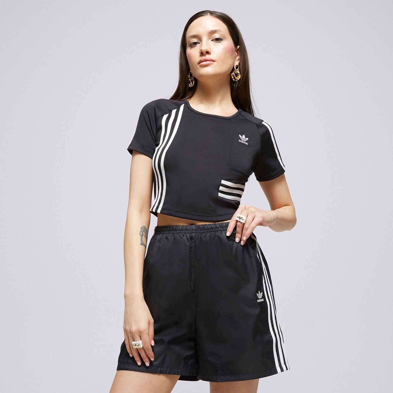 Damen T-Shirt ADIDAS T-SHIRT TEE IC2379 Schwarz