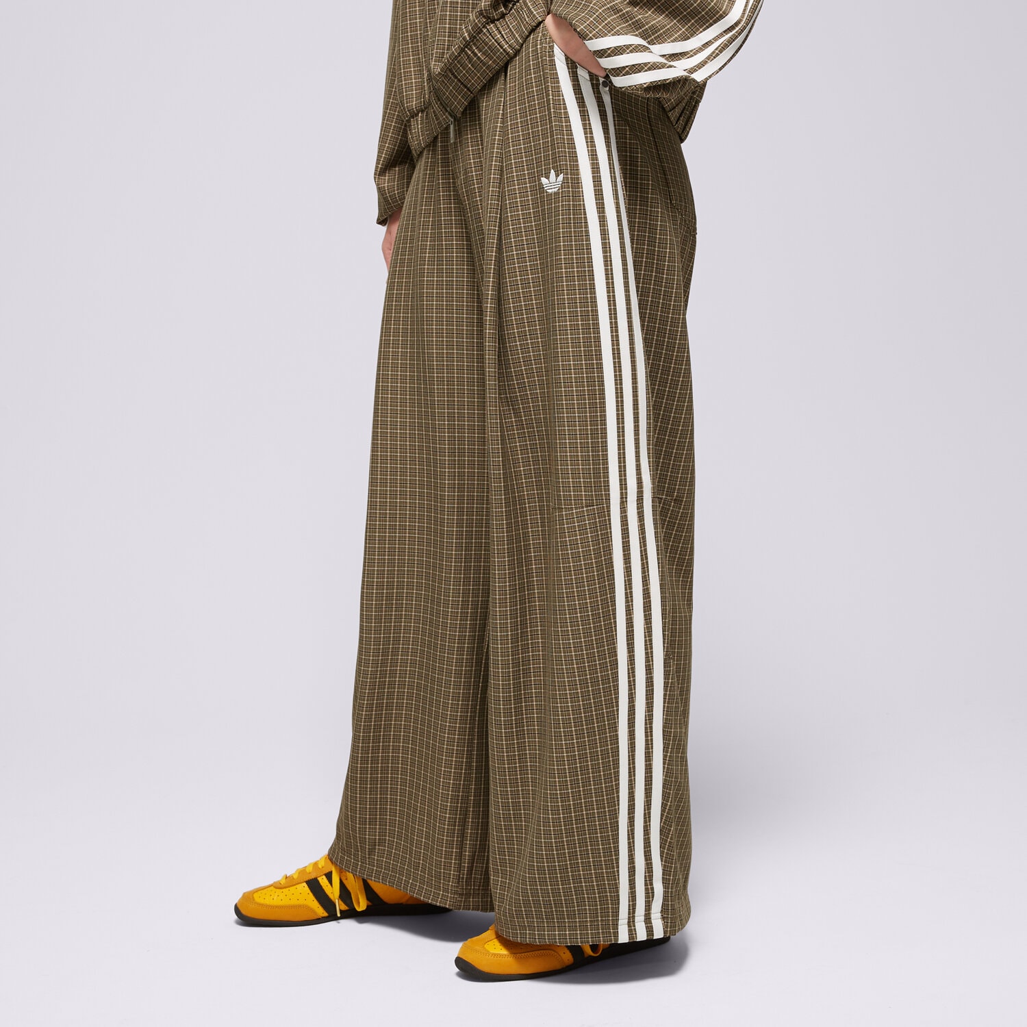 Damen Hosen ADIDAS HOSE CHECKS TROUSER LE8308 Khaki