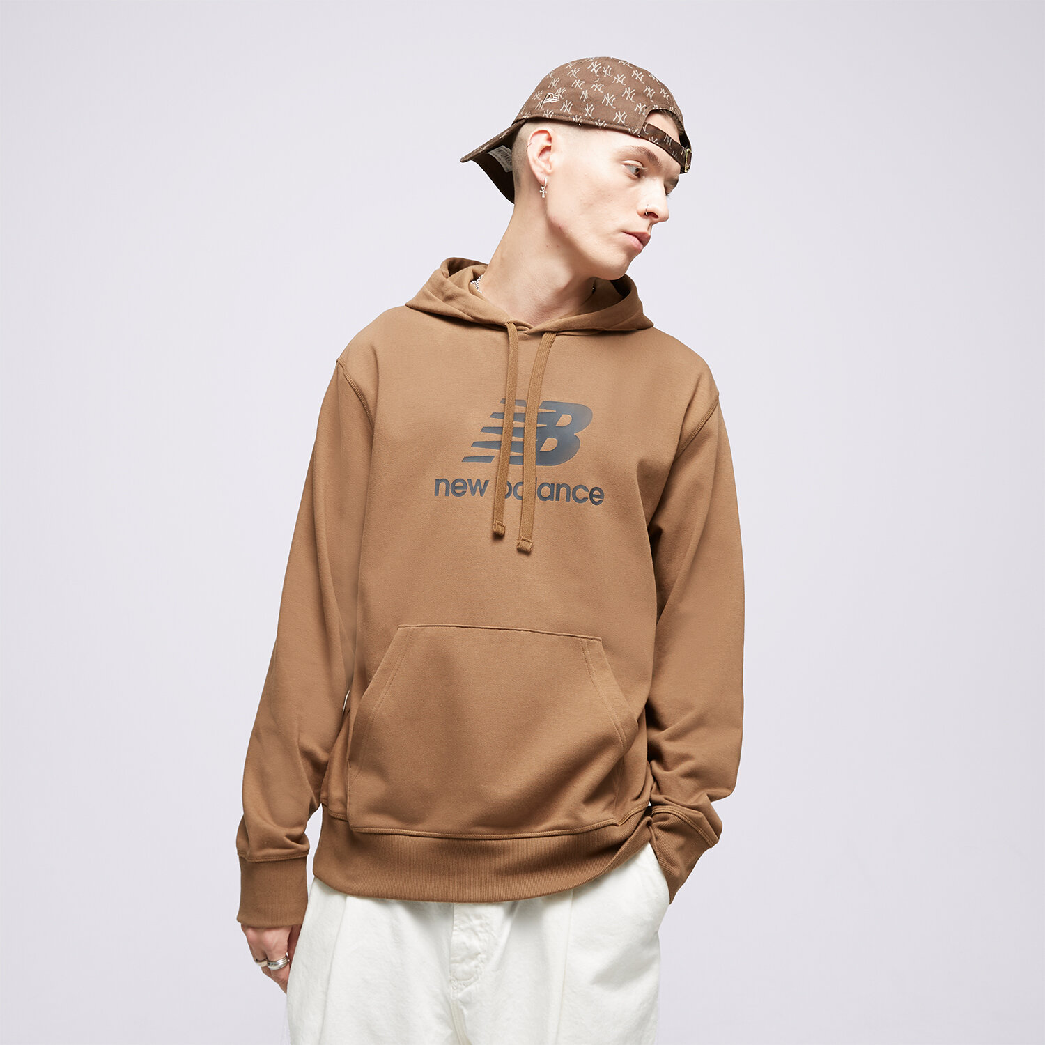Herren NEW BALANCE HOODIE ESSENTIALS MT31537DHE Braun