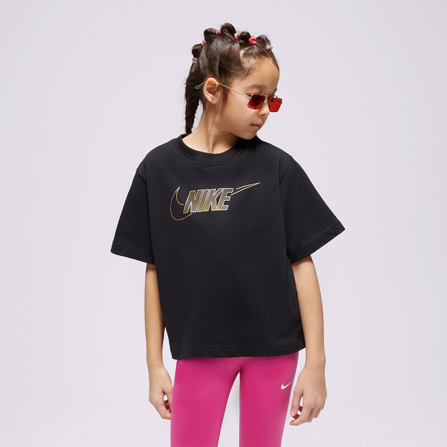 Kinder T-Shirt NIKE T SHIRT G NSW TEE BOXY METALLIC HBR GIRL FJ6785-010 Schwarz
