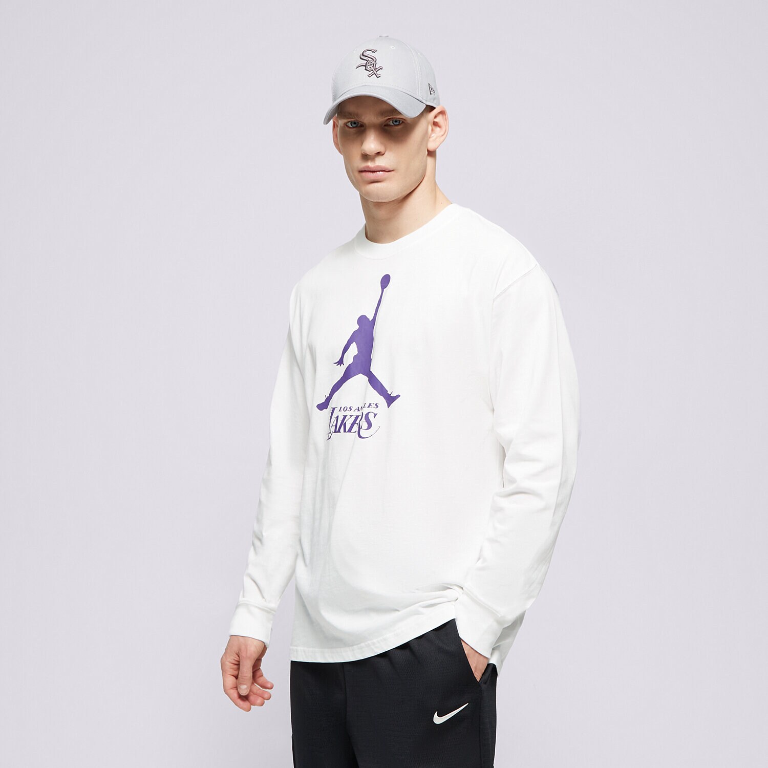 Herren T-Shirt NIKE T SHIRT LAL M NK ES NBA JDN LS NBA FN1268-100 Weiß