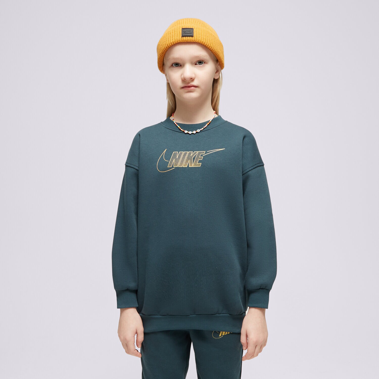 Kinder NIKE SWEATSHIRT G NSW CLUB FLC BF CREW LS SHNE GIRL FJ6161-328 Grün