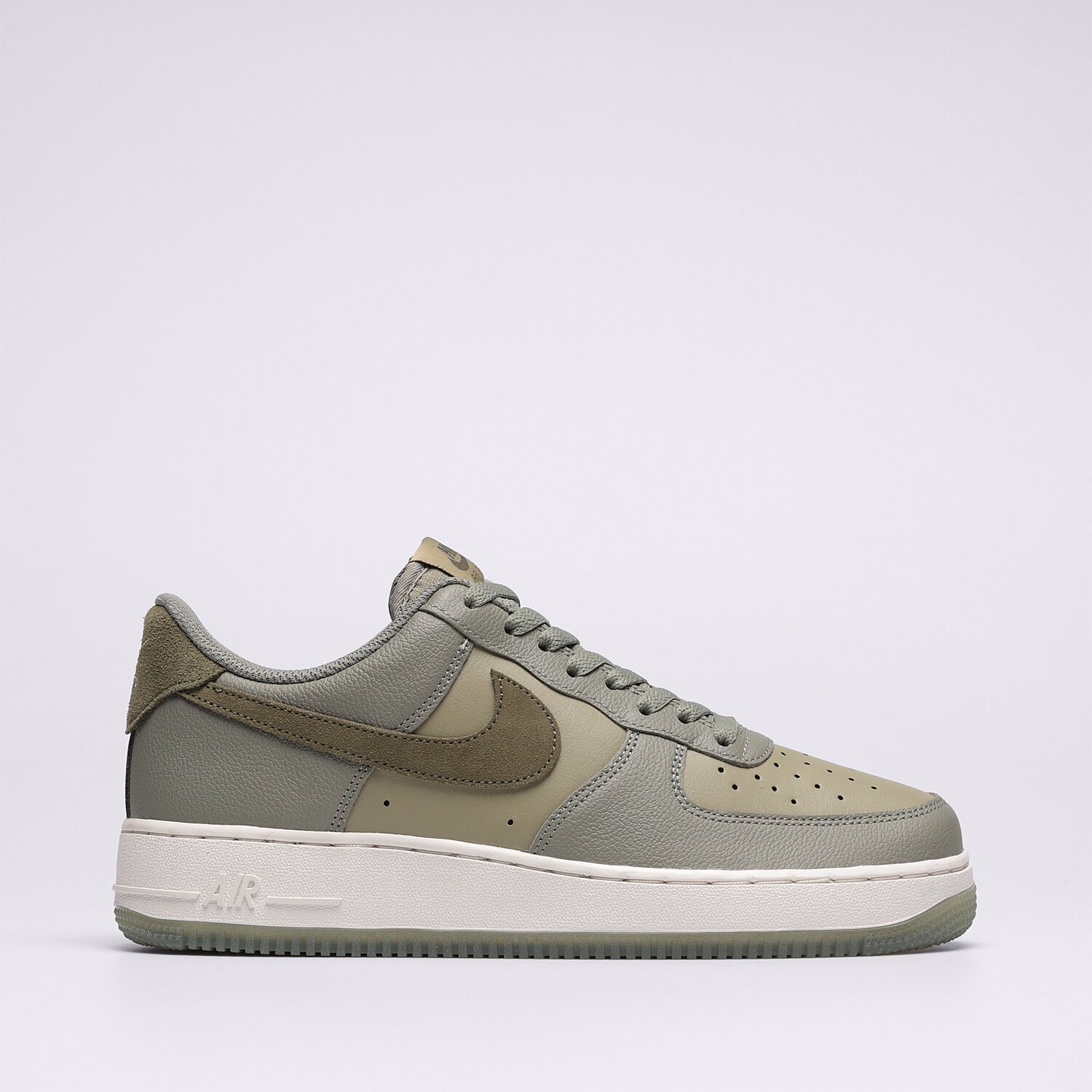 Herren Sneaker NIKE AIR FORCE 1 '07 LV8 FJ4170-002 Khaki