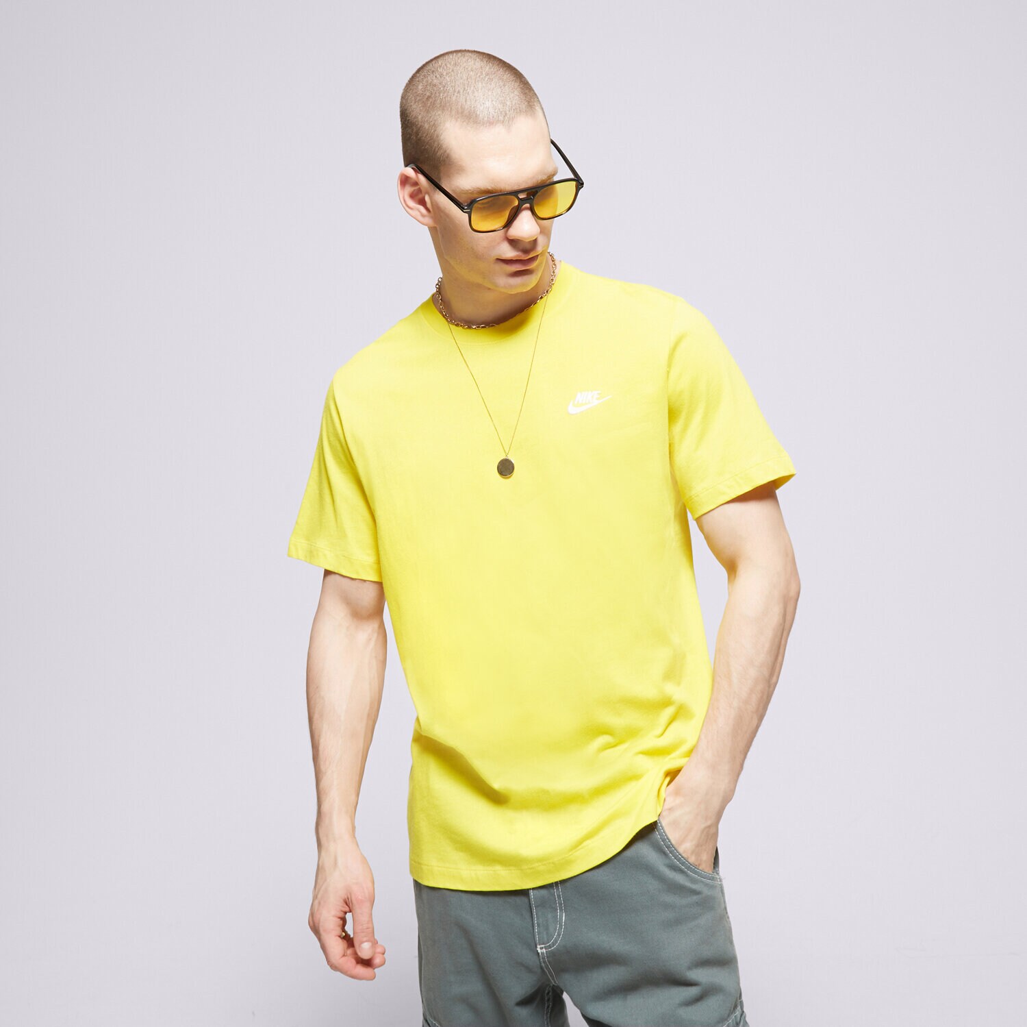 Herren T-Shirt NIKE T-SHIRT SPORTSWEAR CLUB AR4997-718 Gelb