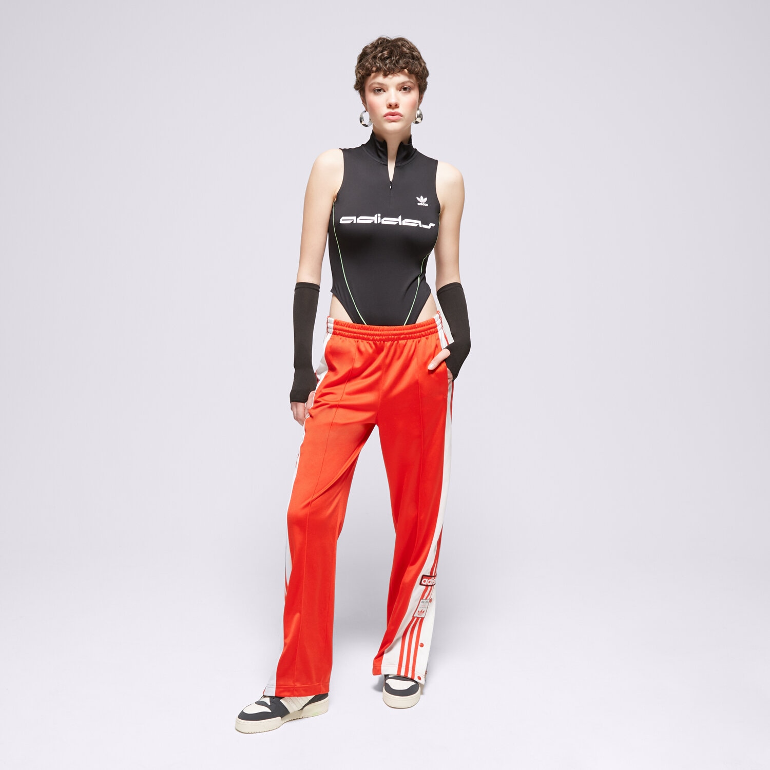 Damen T-Shirt ADIDAS TOP FR BODYSUIT IT9712 Schwarz