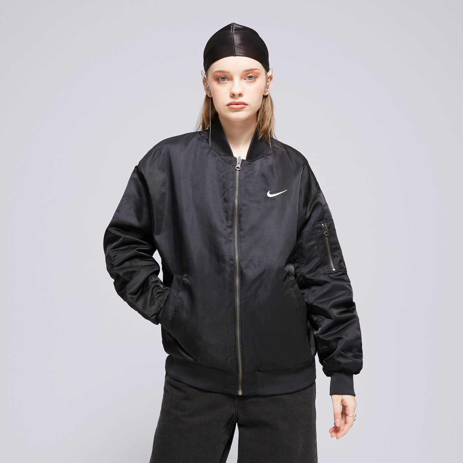 Damen Übergangsjacke NIKE JACKE W NSW NIKE VRSTY BMBR JKT DV7876-010 Schwarz