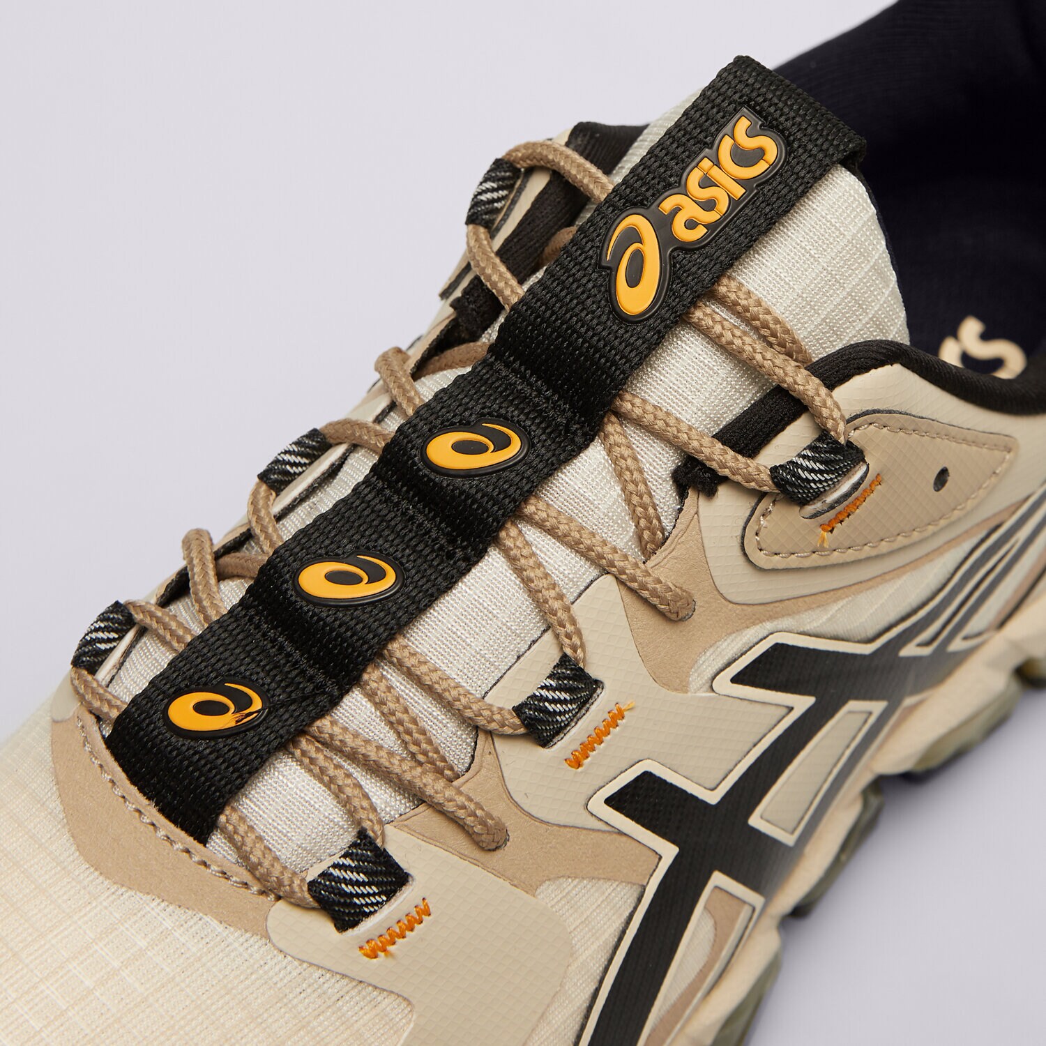 ASICS GEL-QUANTUM 180 6 Beige 1201B011-250 | Sizeer.de