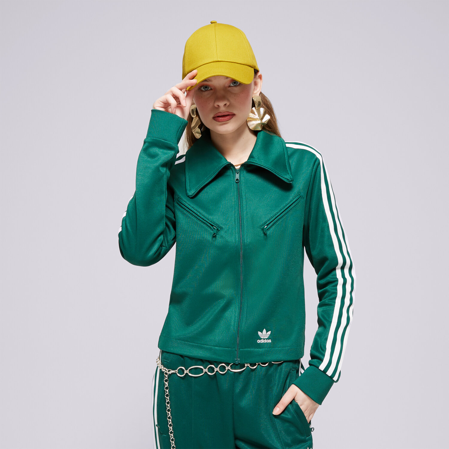 Damen ADIDAS SWEATSHIRT MONTREAL TT IP0630 Grün