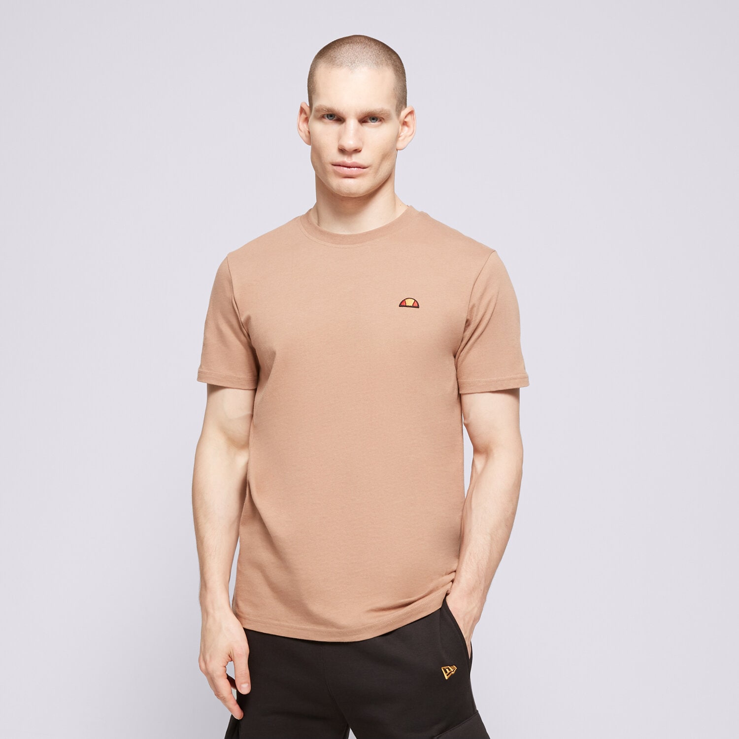 Herren T-Shirt ELLESSE T-SHIRT AZZINA BROWN SMG19603200 Braun