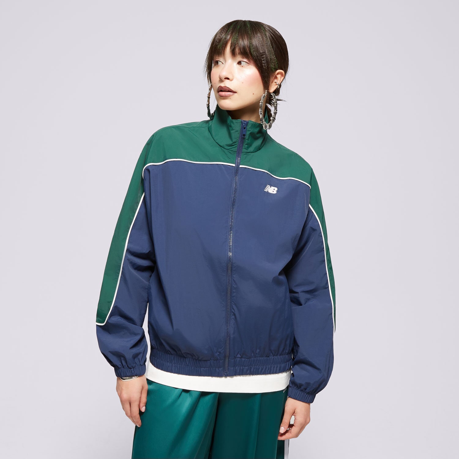 Damen Übergangsjacke NEW BALANCE JACKE SPORTSWEAR'S WOVEN WJ41506NNY Dunkelblau