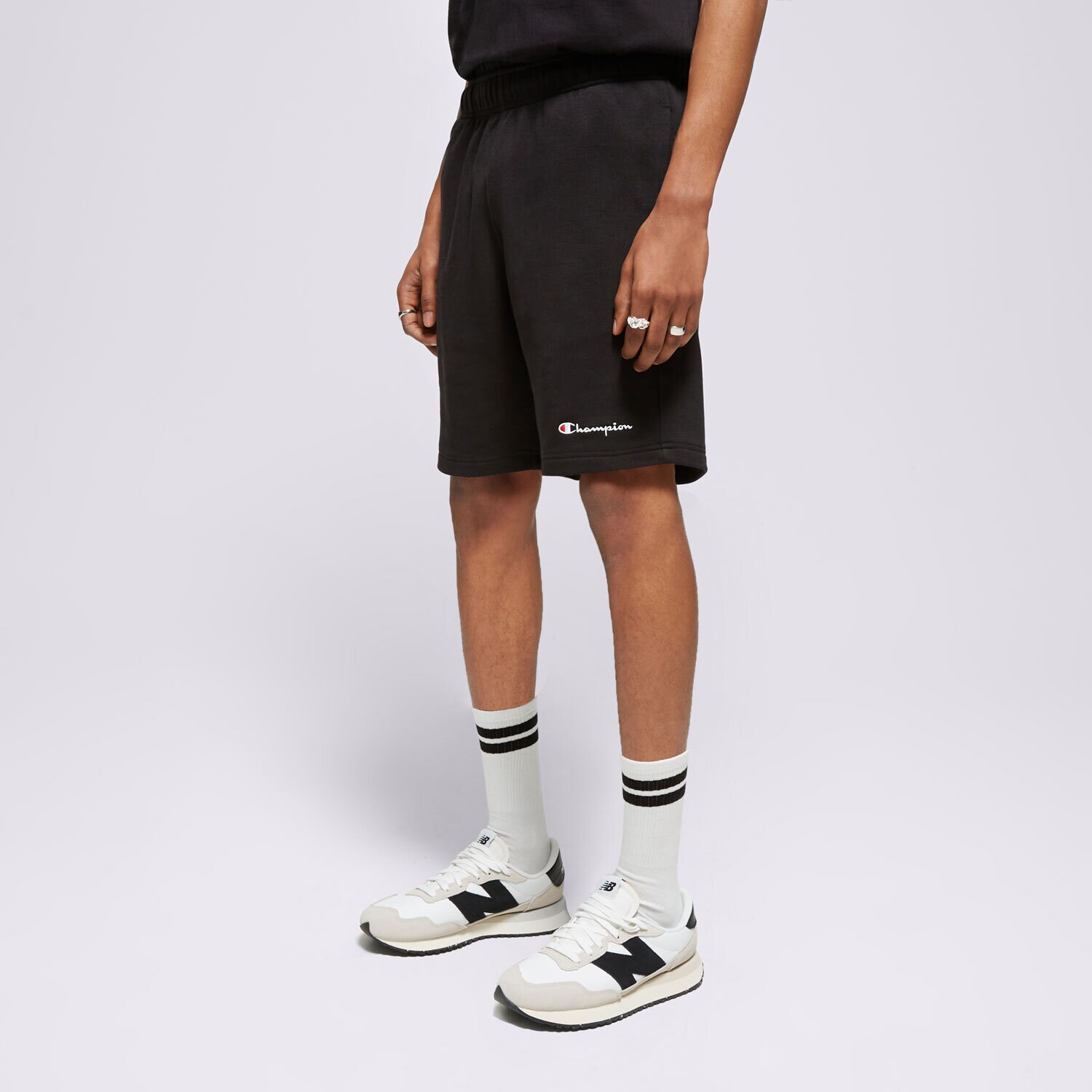 Herren Shorts CHAMPION SHORTS BERMUDA 219906KK001 Schwarz