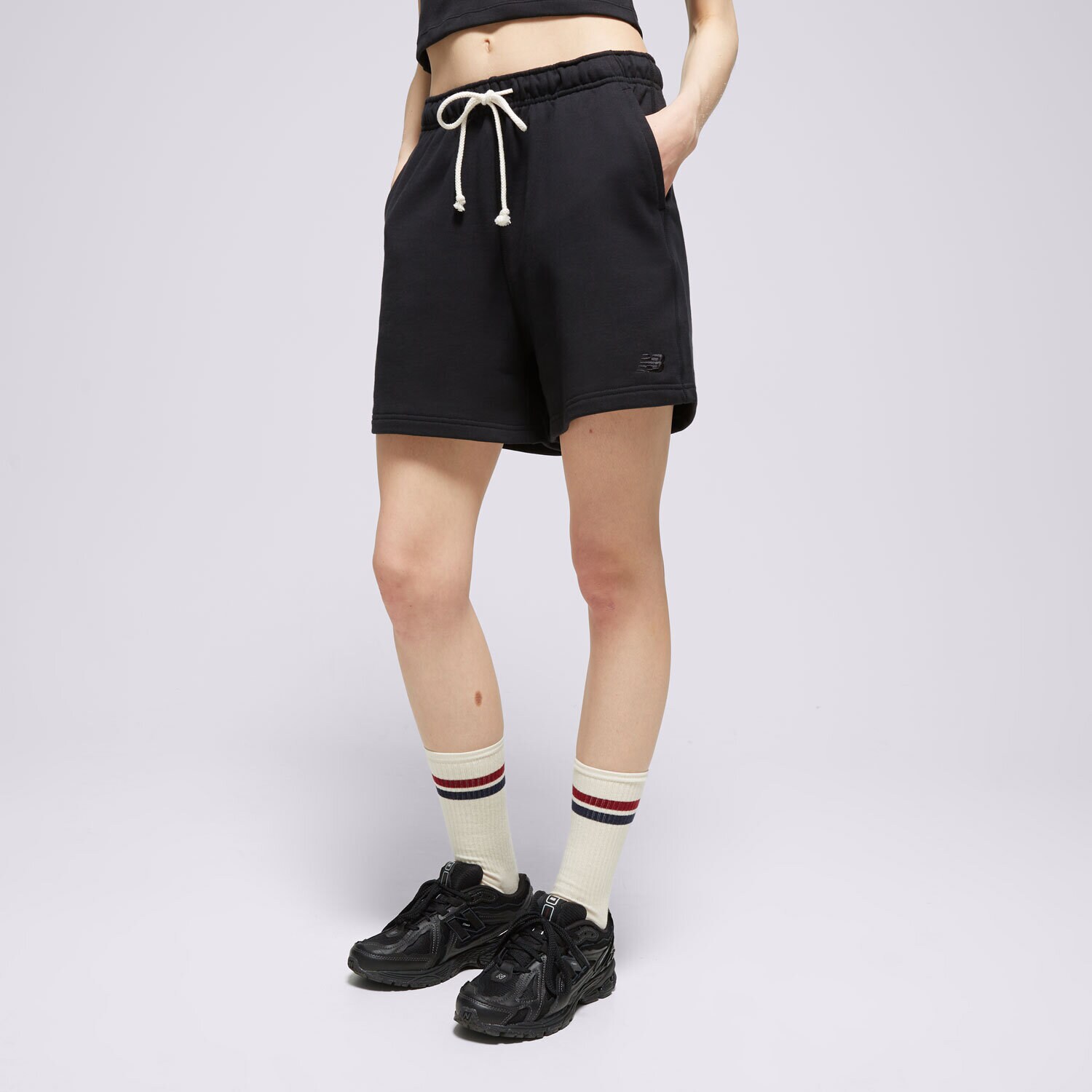 Damen Shorts NEW BALANCE SHORTS ATHLETICS FRENCH TERRY WS41508BK Schwarz