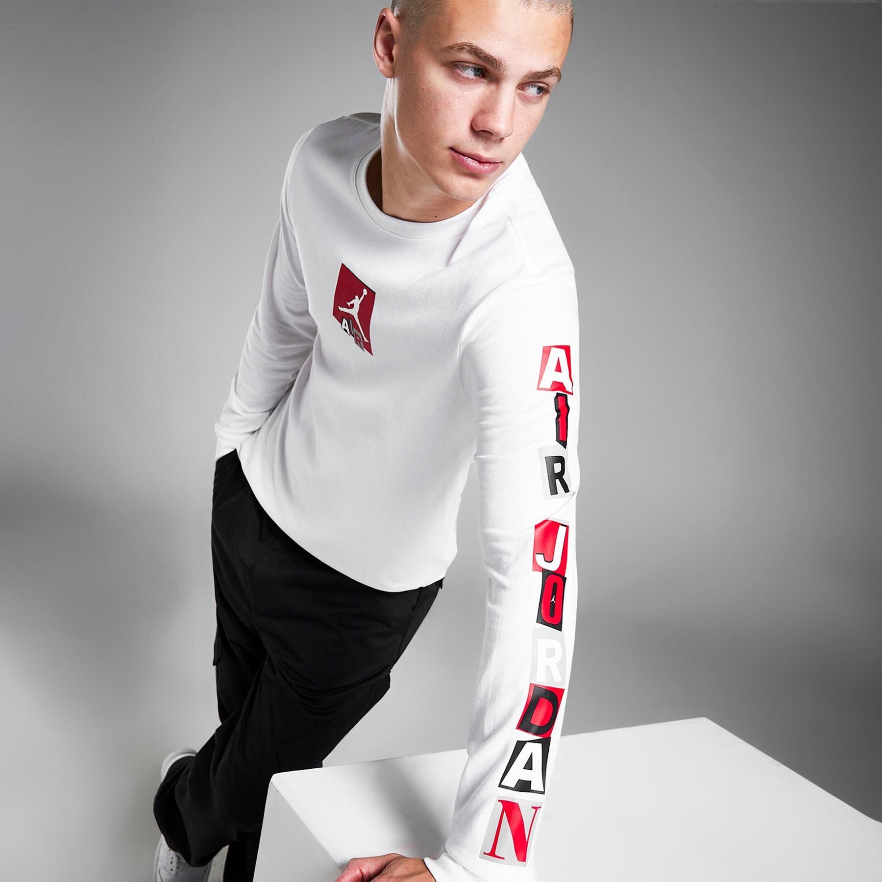 Herren T-Shirt JORDAN T-SHIRT M J BRAND LS GFX CREW FD7017-100 Weiß