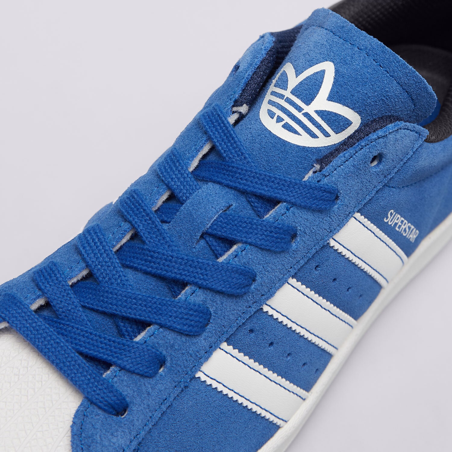 adidas gazelle silver green womens ADIDAS Herrenschuhe der Superstar-Linie aus Leder in Weiß, Orange und Blau  zum Sonderpreis – Cuoieriashop main image 1
