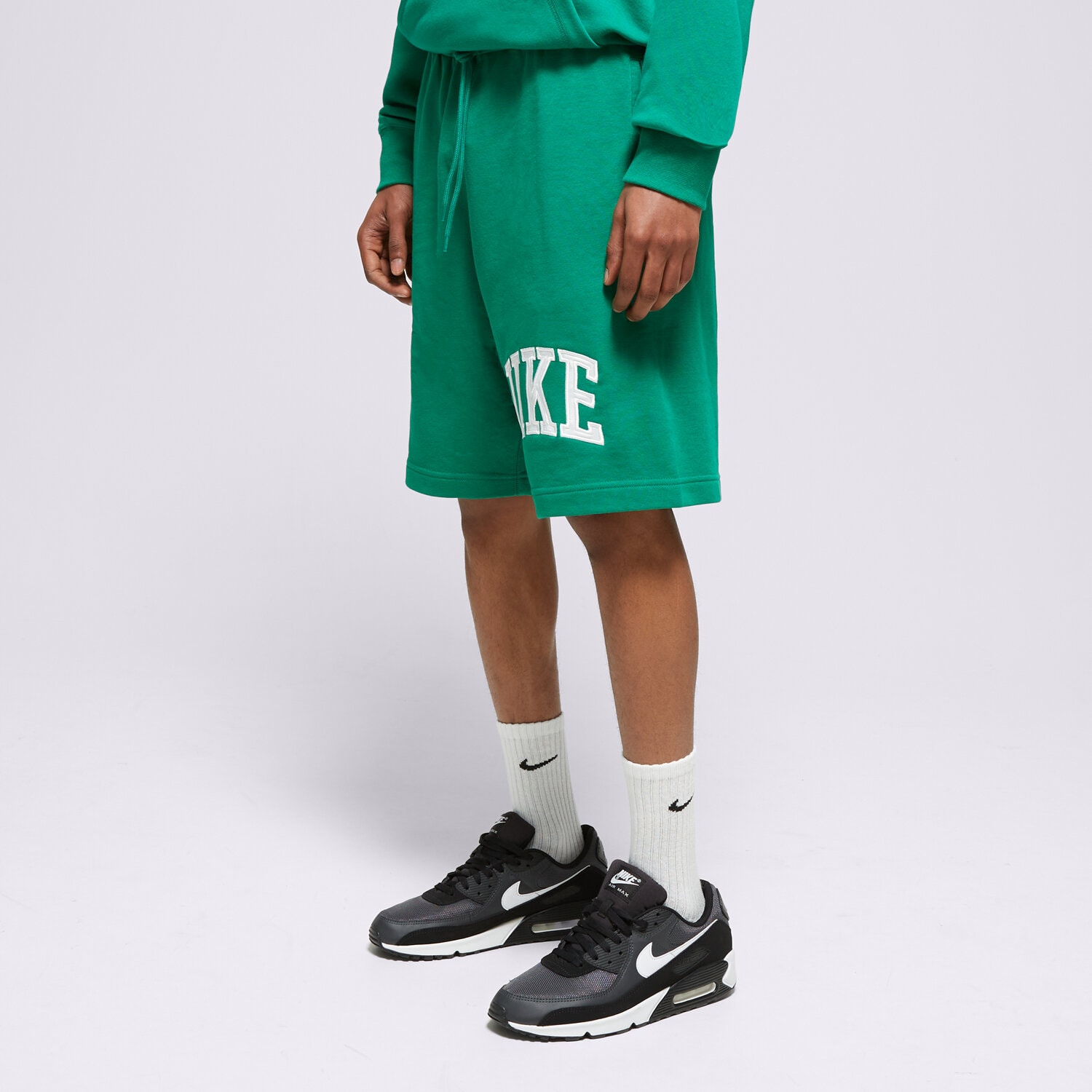 Herren Shorts NIKE SHORTS M NK CLUB FT SHORT APLQ ARCH FQ4092-365 Grün