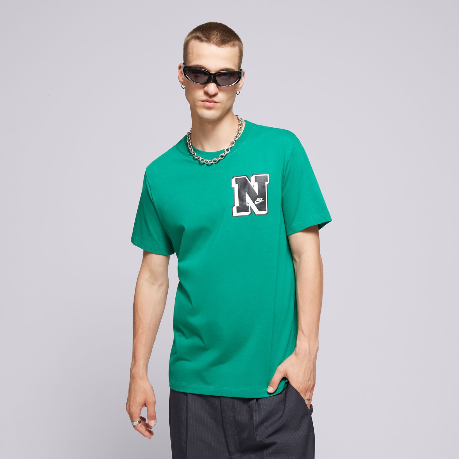 Herren T-Shirt NIKE T-SHIRT M NSW TEE CLUB SSNL LBR FV3772-365 Grün