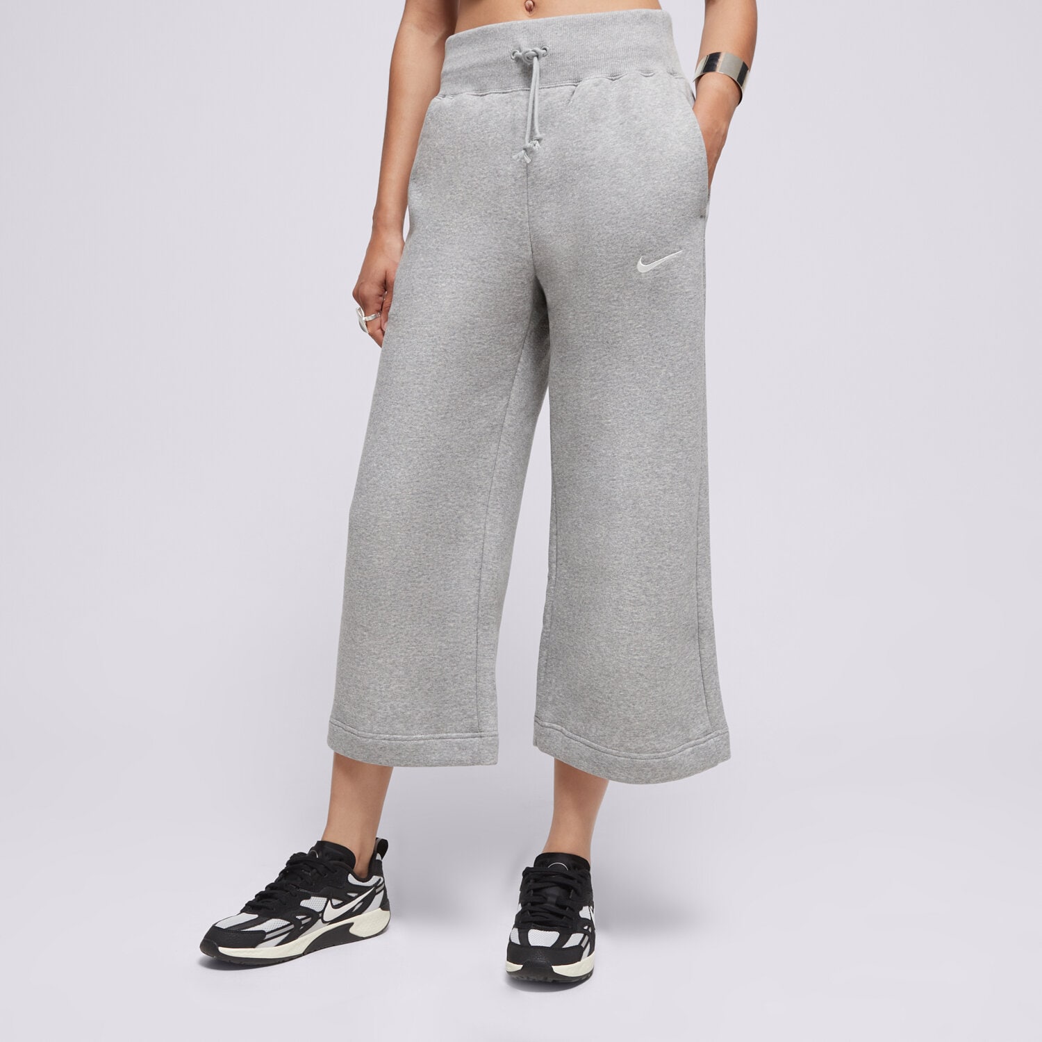 Damen Hosen NIKE HOSE W NSW PHNX FLC HR CROP SWTP FB8313-063 Grau