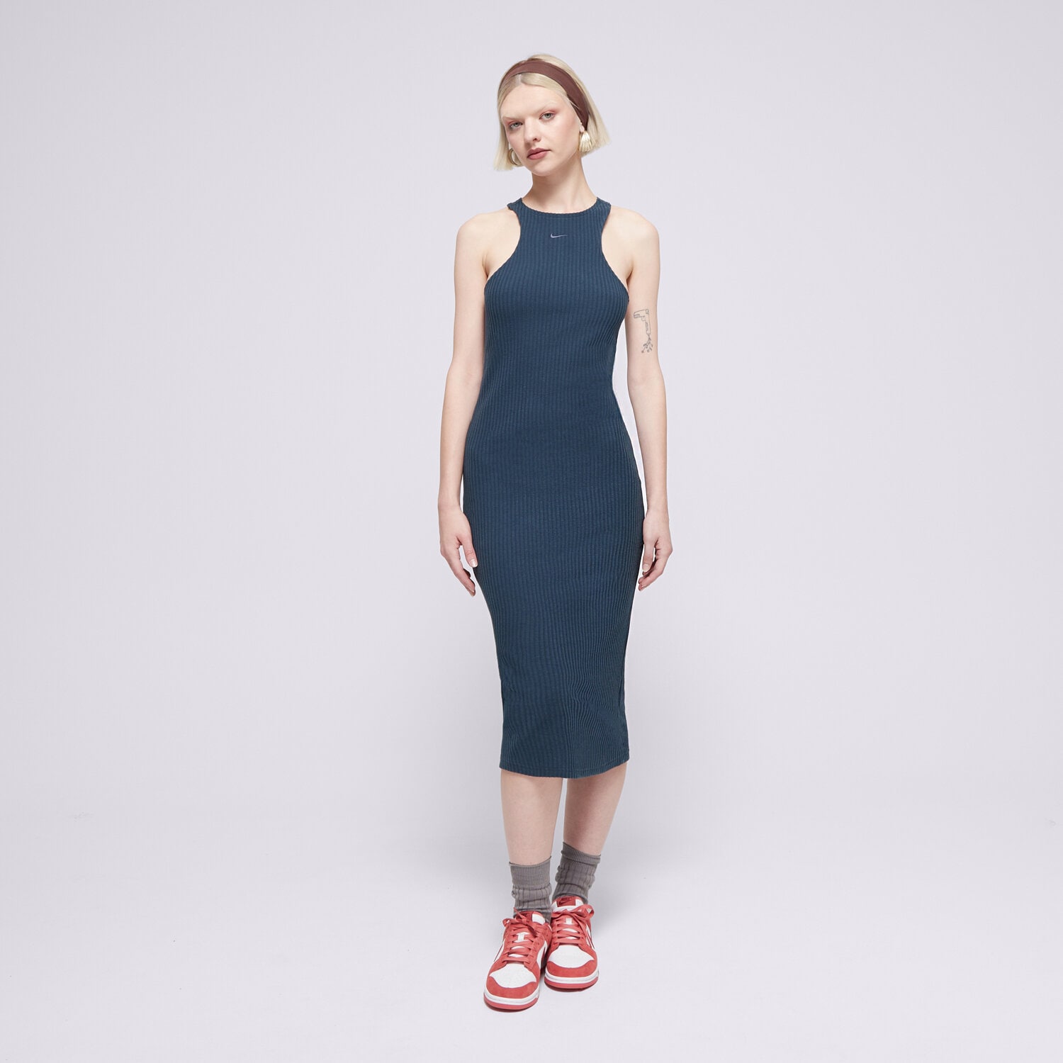 Damen Kleid NIKE KLEID W NSW NK CHLL KNT RIB MIDI DRS FN3679-478 Dunkelblau