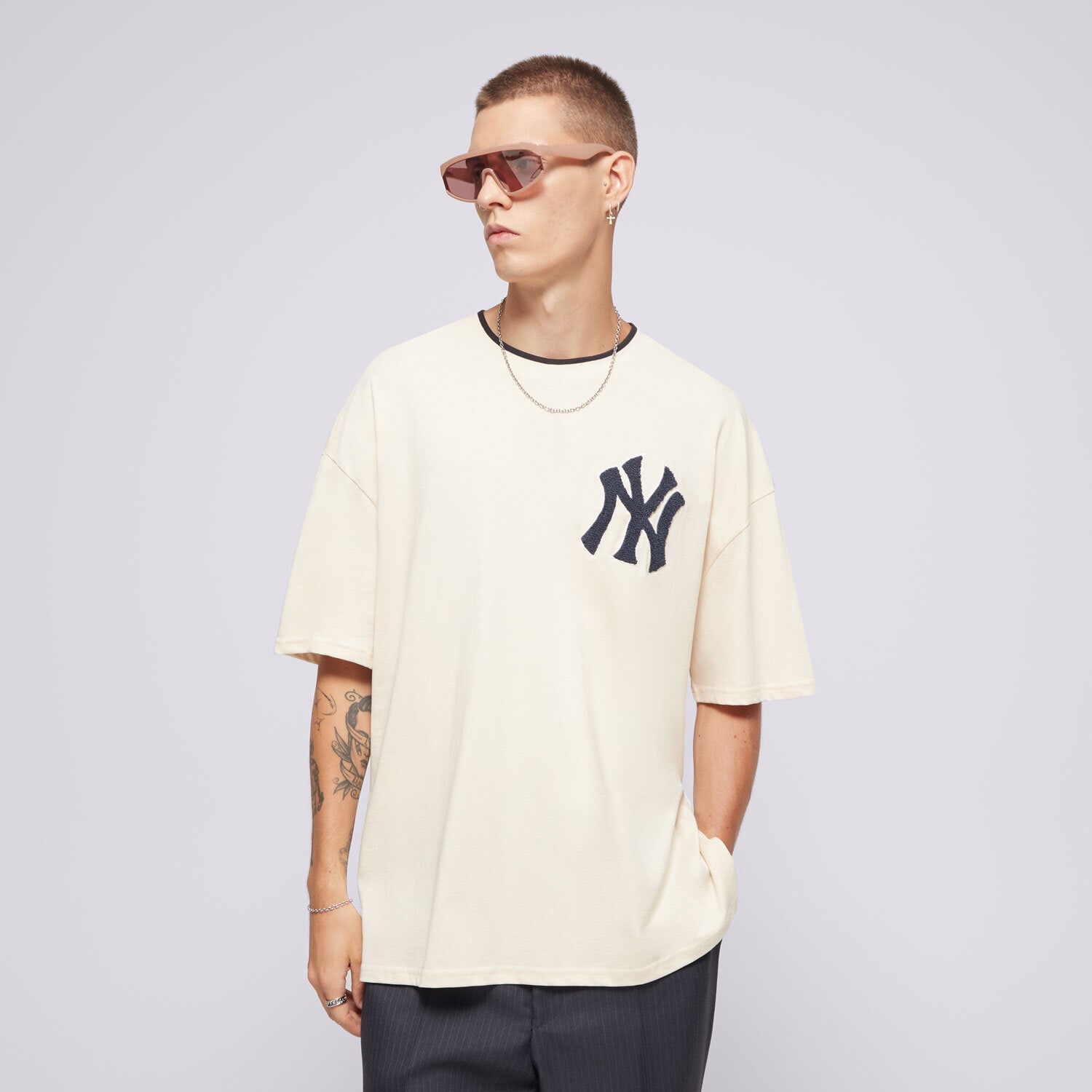Herren T-Shirt NEW ERA T-SHIRT WS NYY NEW YORK YANKEES LTCNVY 60564866 Beige