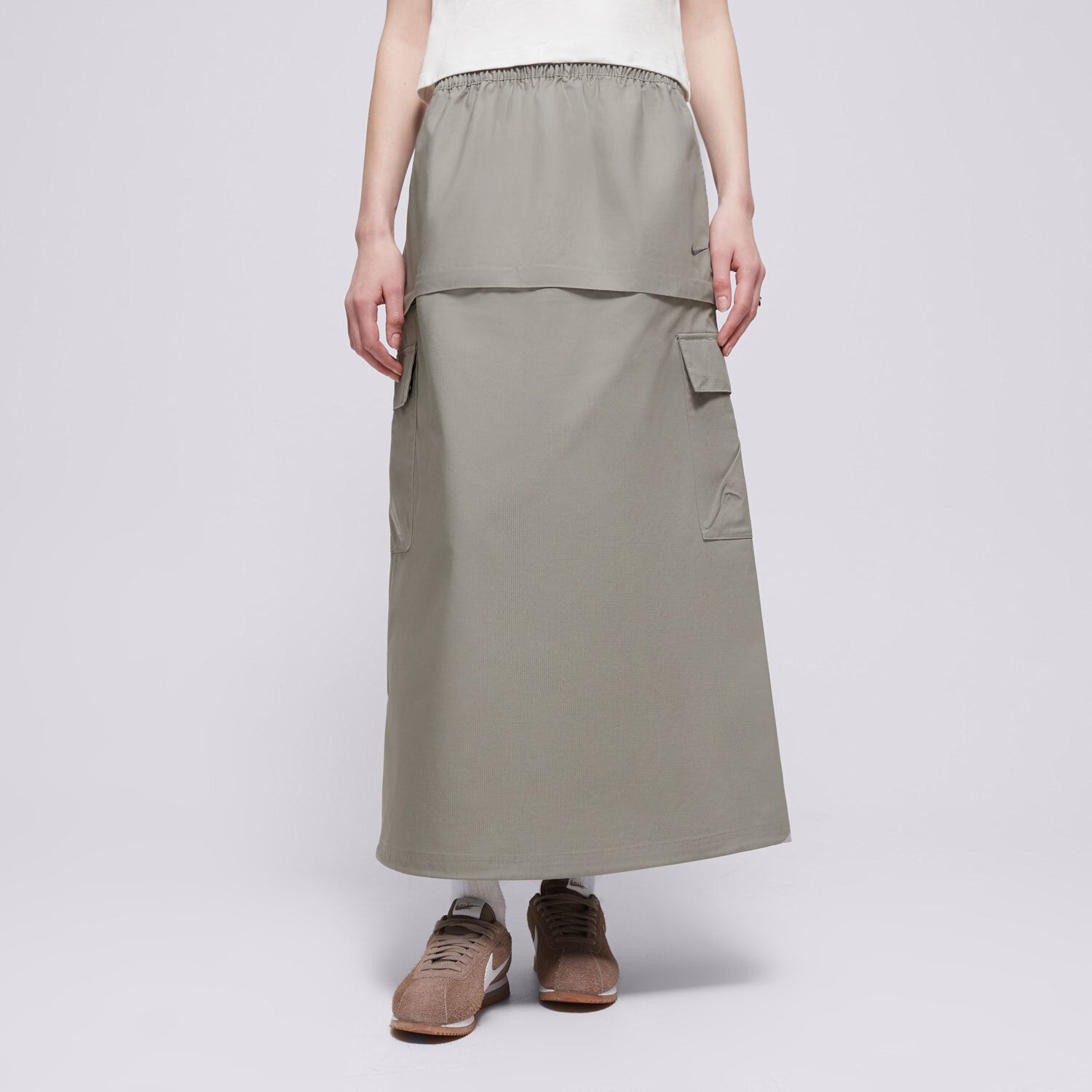 Damen Rock NIKE ROCK W NSW ESSTL WVN MR CGO MDI SKT FV7503-320 Khaki