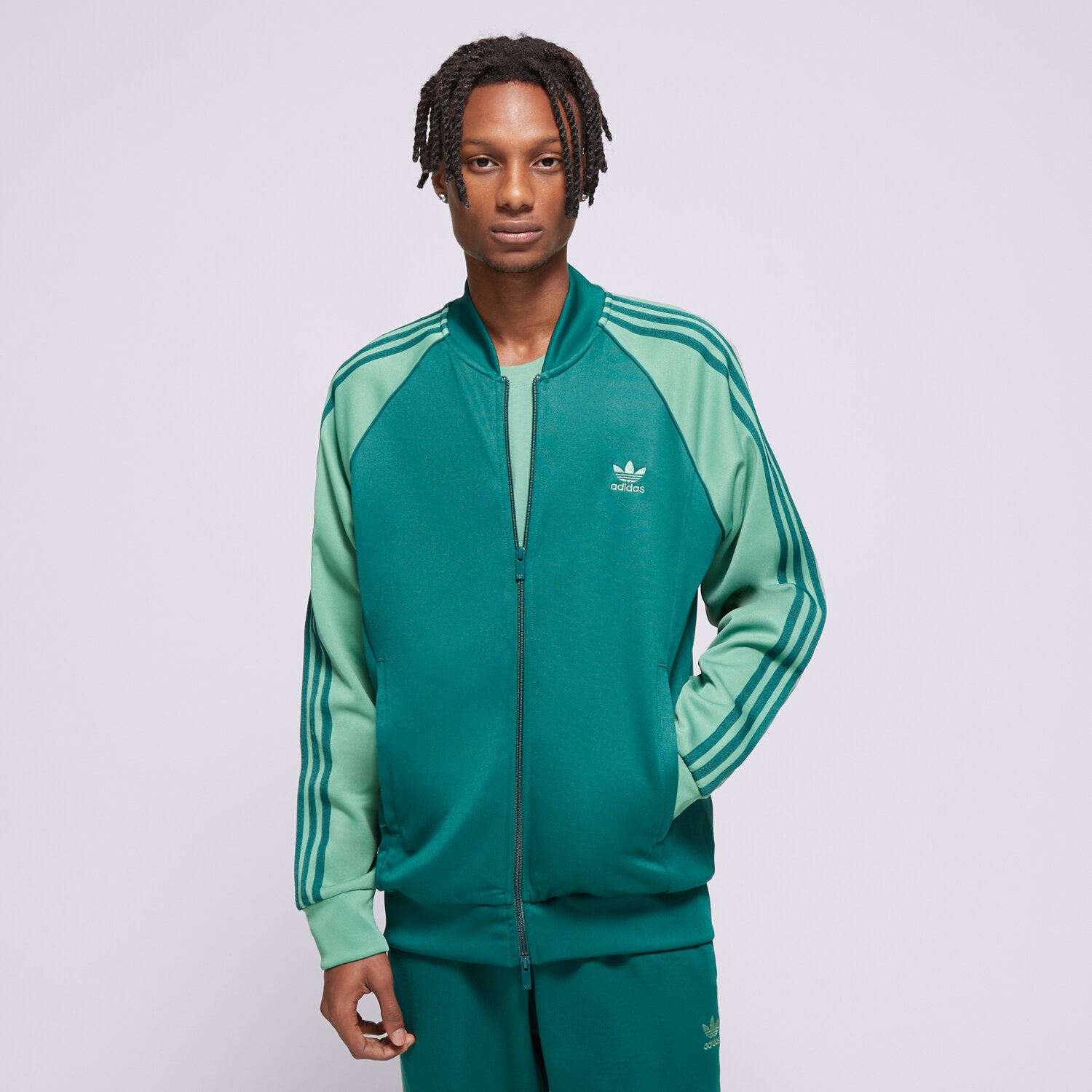 Herren ADIDAS SWEATSHIRT SST TT IY8731 Grün
