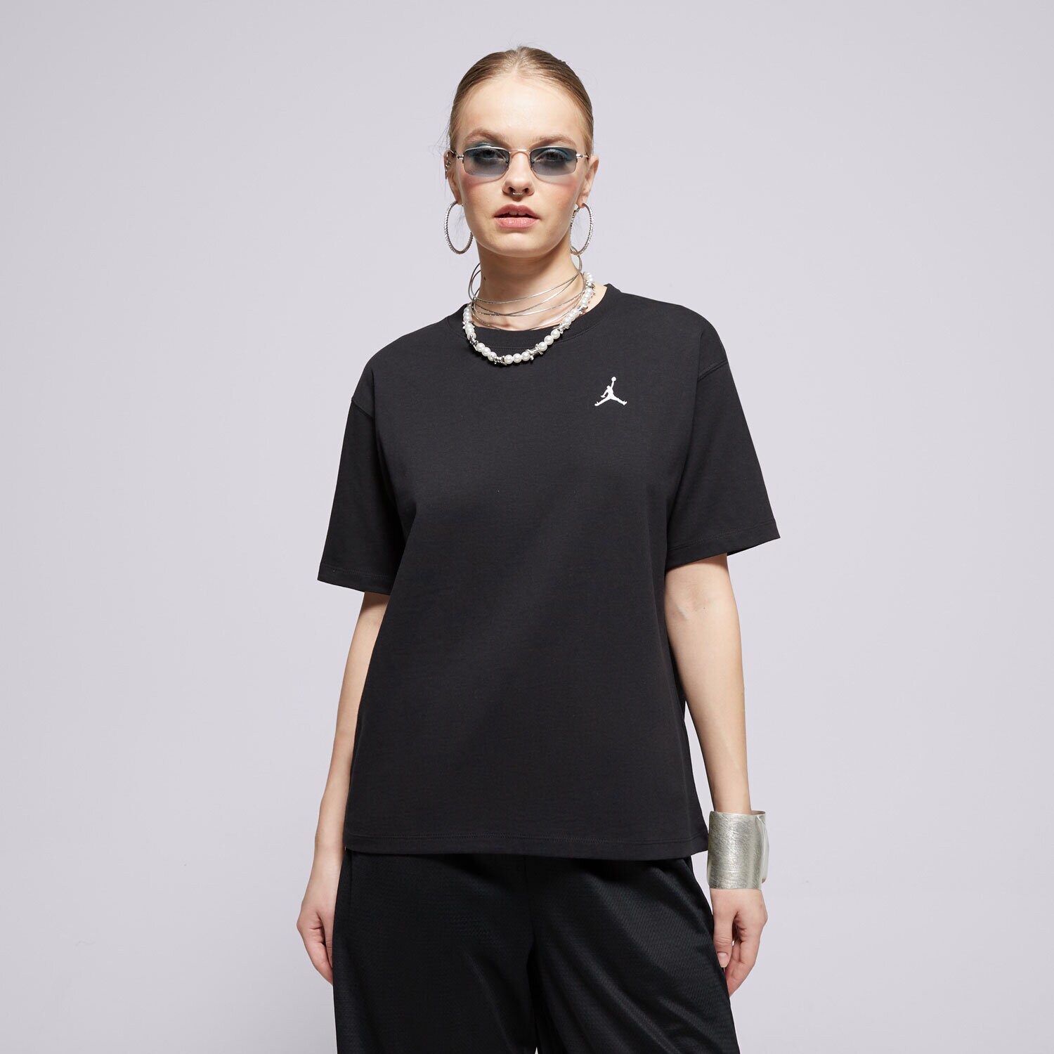 Damen T-Shirt T SHIRT W JORDAN ESSEN GF TEE CORE 23 BLACK/WHITE HJ5490-010 Schwarz