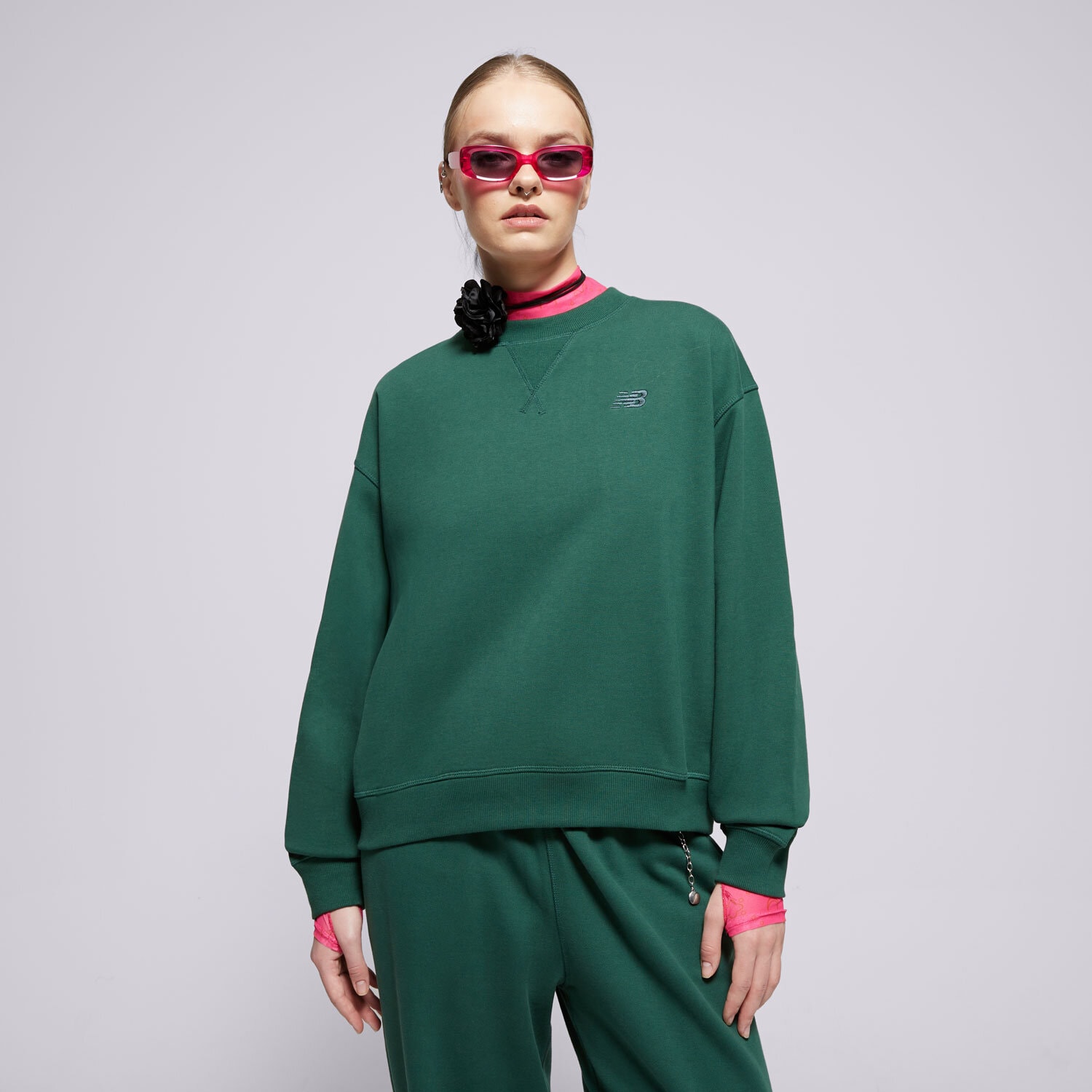 Damen NEW BALANCE SWEATSHIRT ATHLETICS FRENCH TERRY CREW WT41500NWG Grün