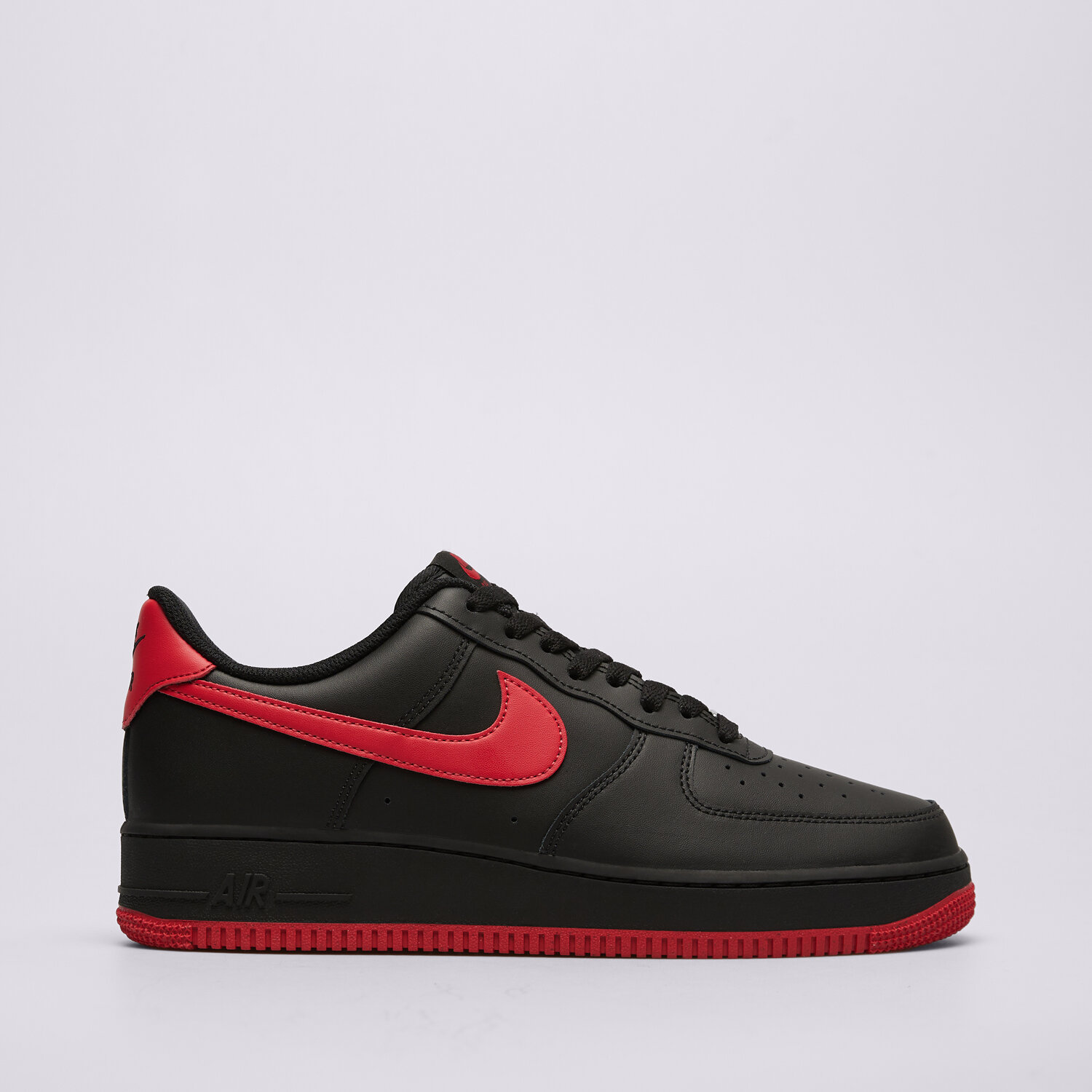 Herren Sneaker NIKE AIR FORCE 1 '07  FJ4146-002 Rot