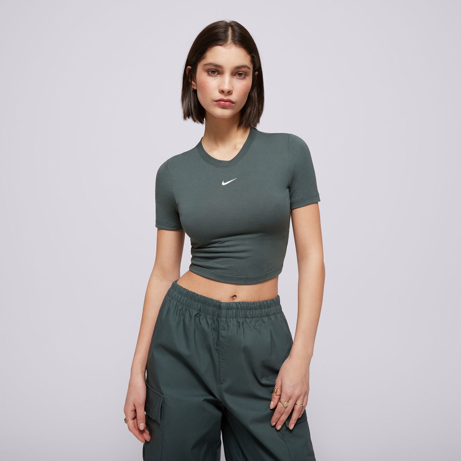 Damen T-Shirt NIKE TOP W NSW ESSNTL SLM CRP FB2873-338 Grün