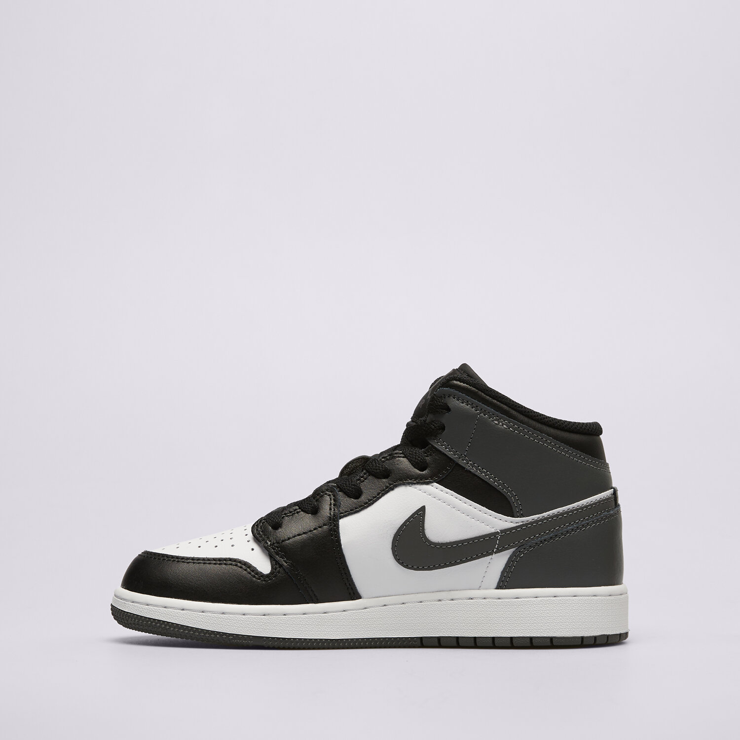 Nike Air Jordan 1 Mid — photo 4