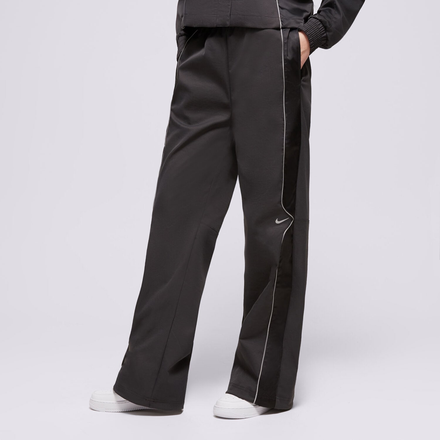 Damen Hosen NIKE HOSE W NSW WVN SW HQ3751-010 Schwarz