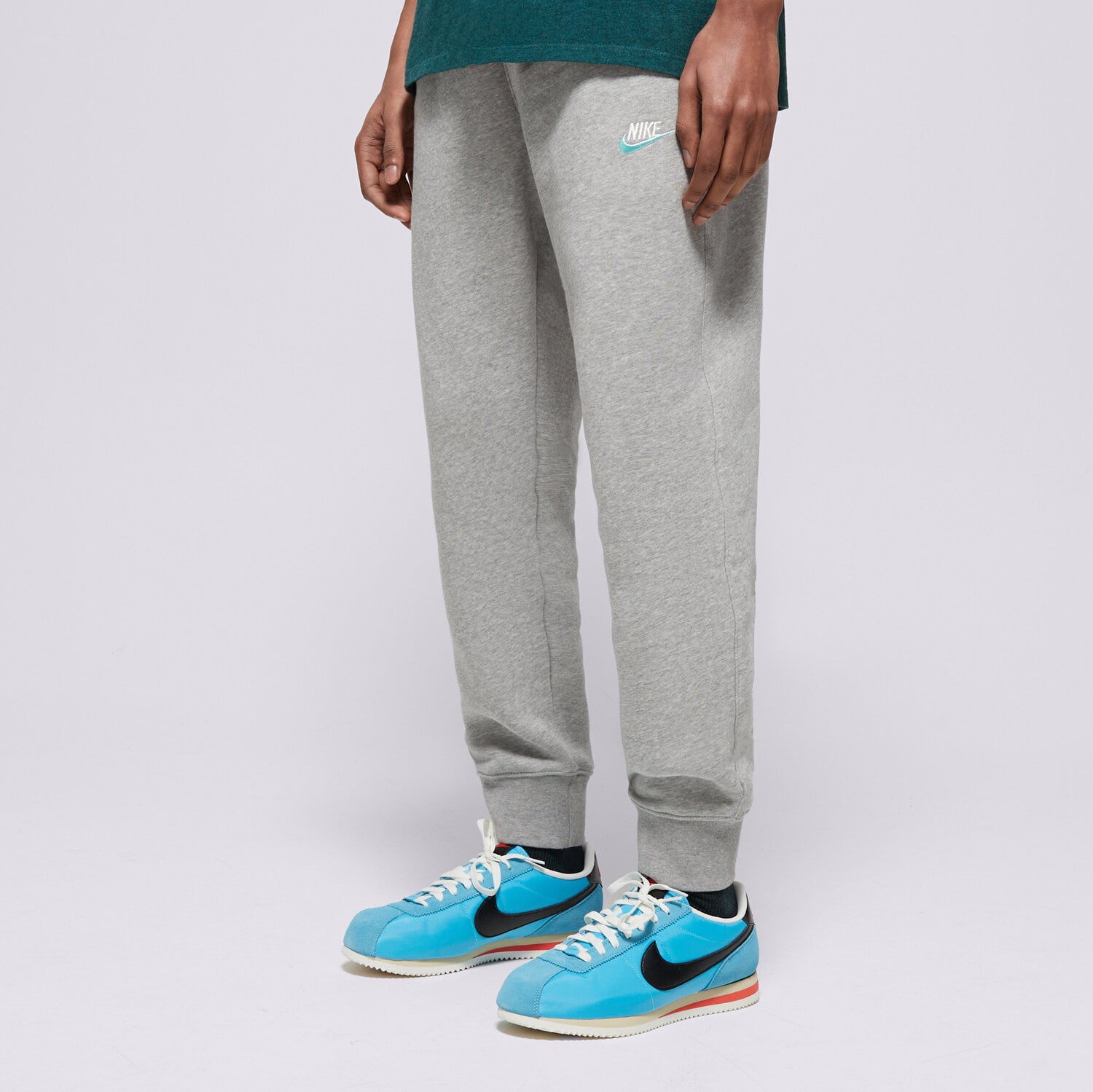 Herren Hosen NIKE HOSE M NSW CLUB DT JGGR BB ESSENTIALS DQ8385-065 Grau