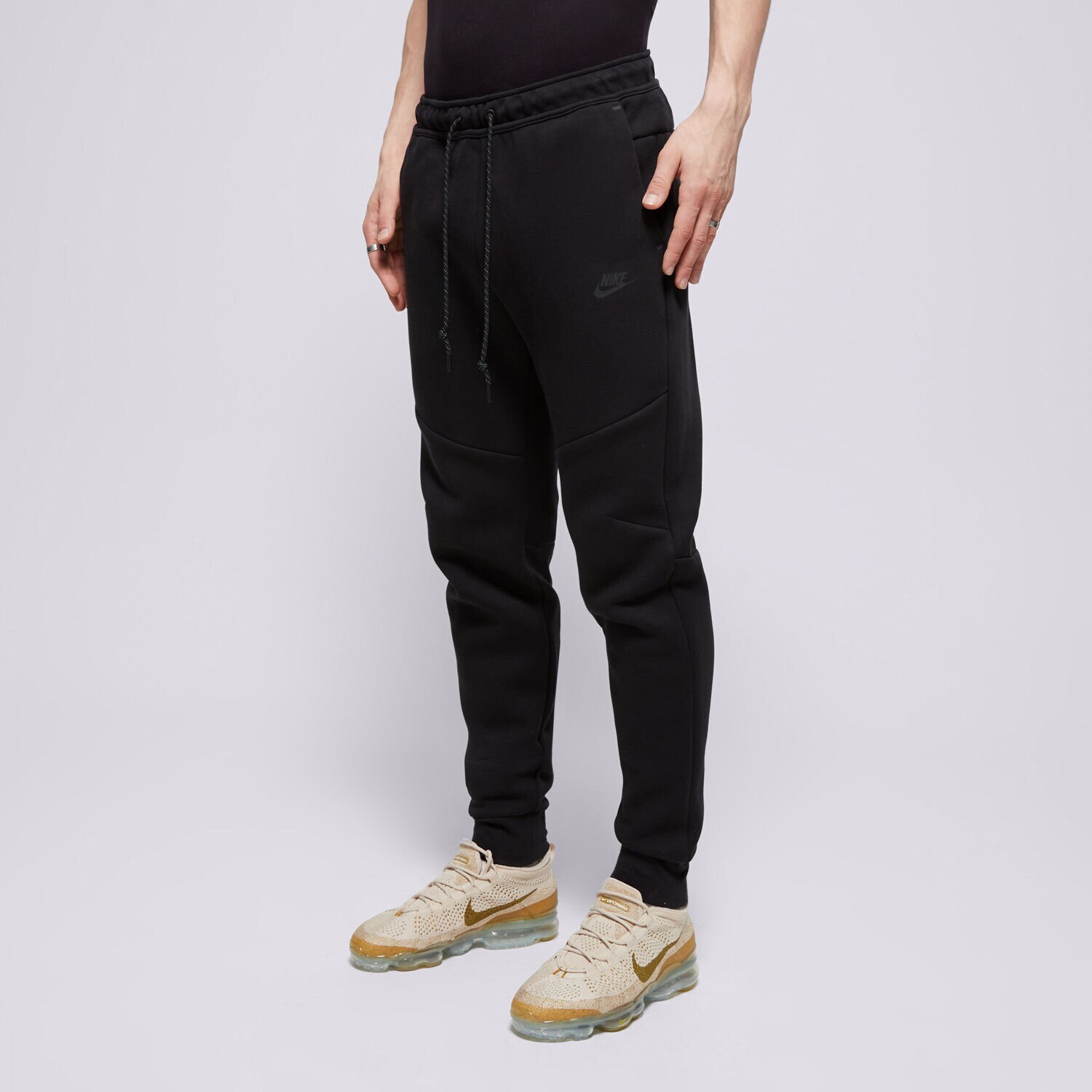 Herren Hosen NIKE HOSE M NK TCH FLC JGGR HV0959-010 Schwarz