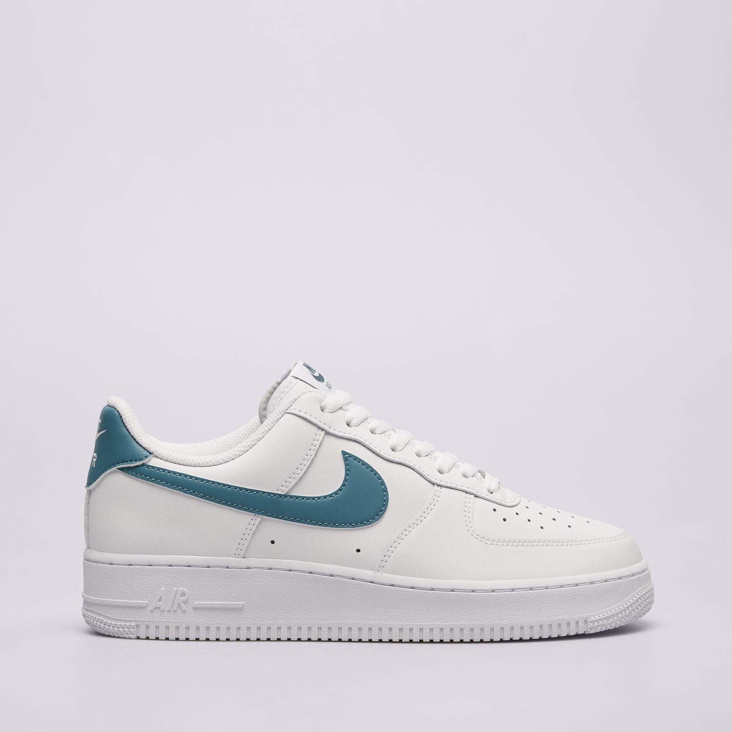 Herren Sneaker NIKE AIR FORCE 1 '07 FJ4146-114 Weiß