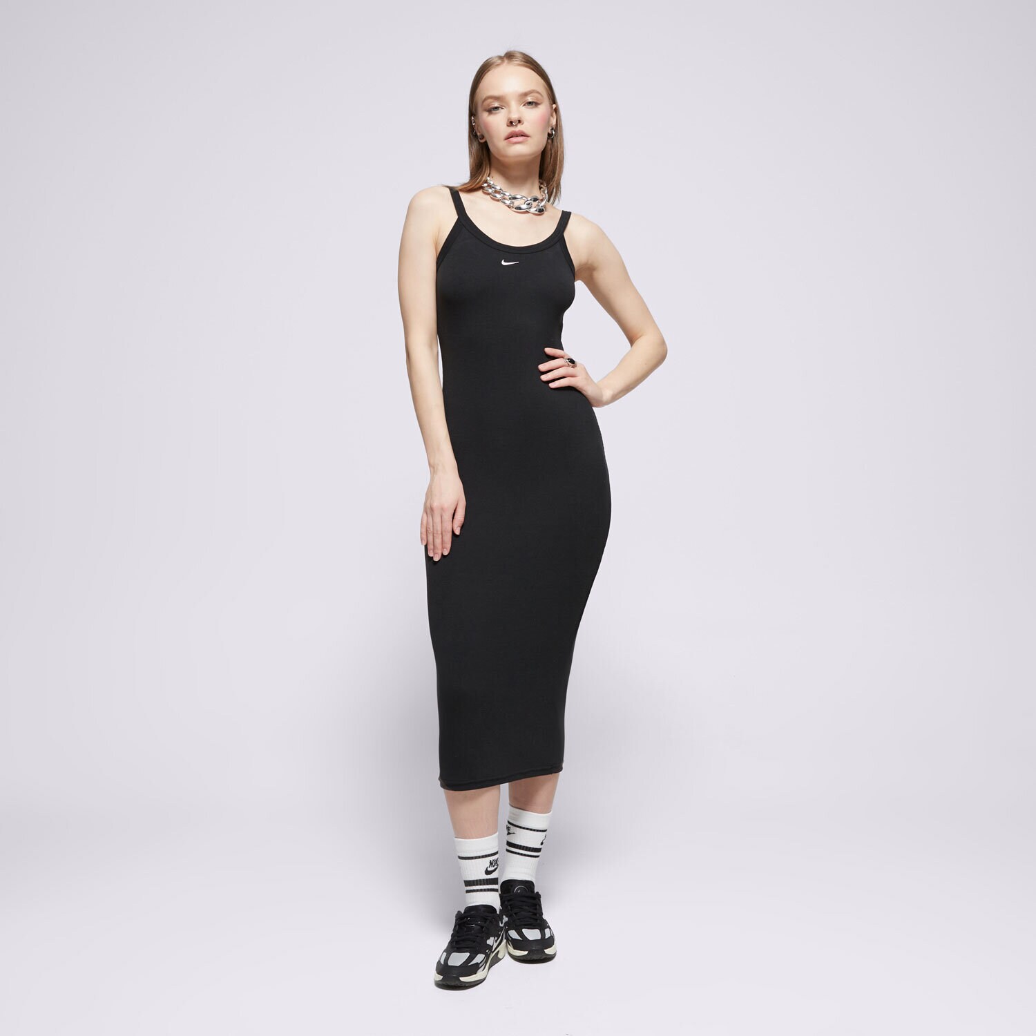 Damen Kleid NIKE KLEID W NSW NK CHLL KNT MRIB TNK DRS HJ0710-010 Schwarz