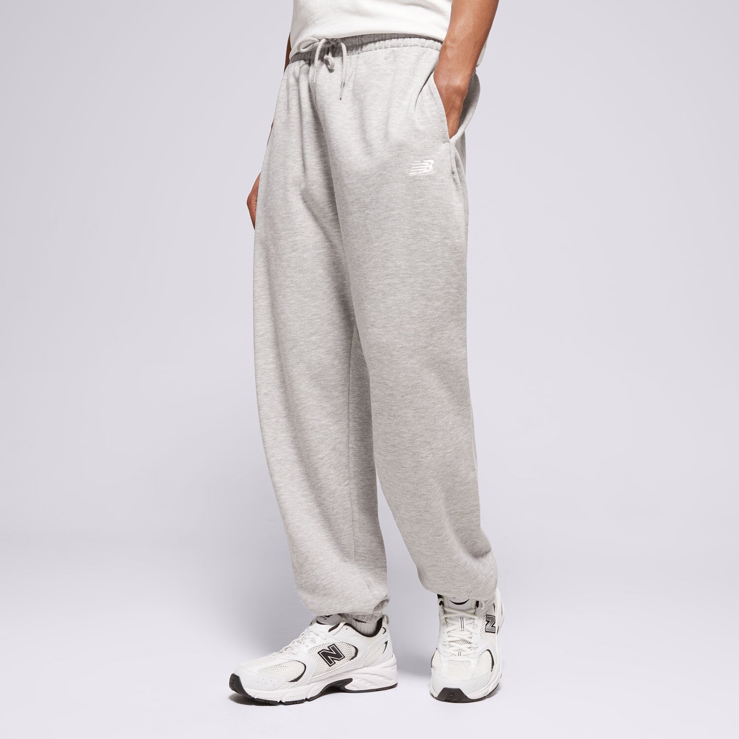 Herren Hosen NEW BALANCE HOSE SPORT ESSENTIALS FRENCH TERRY JOGGER MP41519AG Grau