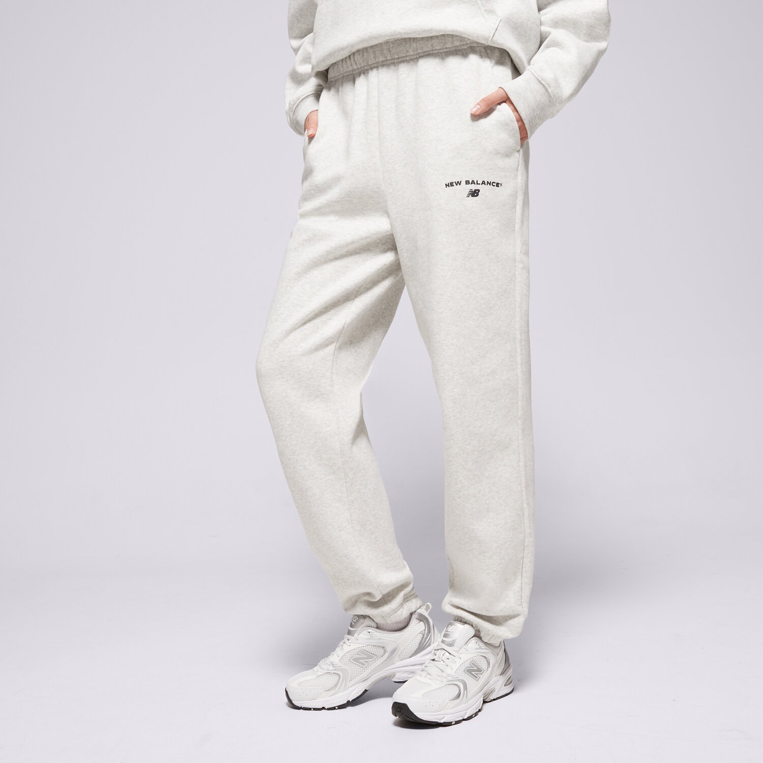 Damen Hosen NEW BALANCE HOSE REIMAGINED JOGGER WP51500AHH Grau