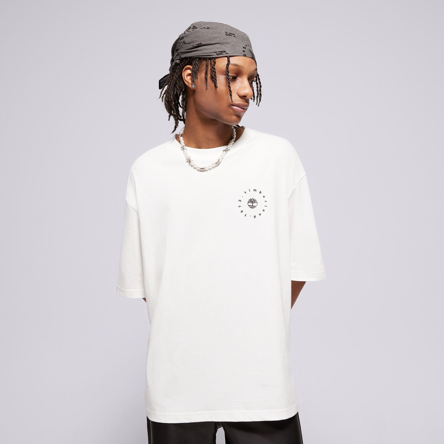 Herren T-Shirt TIMBERLAND T-SHIRT SS "TIMBS ON MY FEET" BOX GRAPHIC TEE WHI TB0A5NUA1001 Weiß