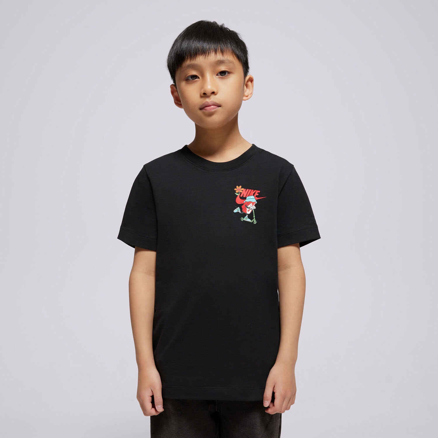 Kinder T-Shirt NIKE T-SHIRT K NSW TEE BOXY SCOOTER BOY HQ3239-010 Weiß