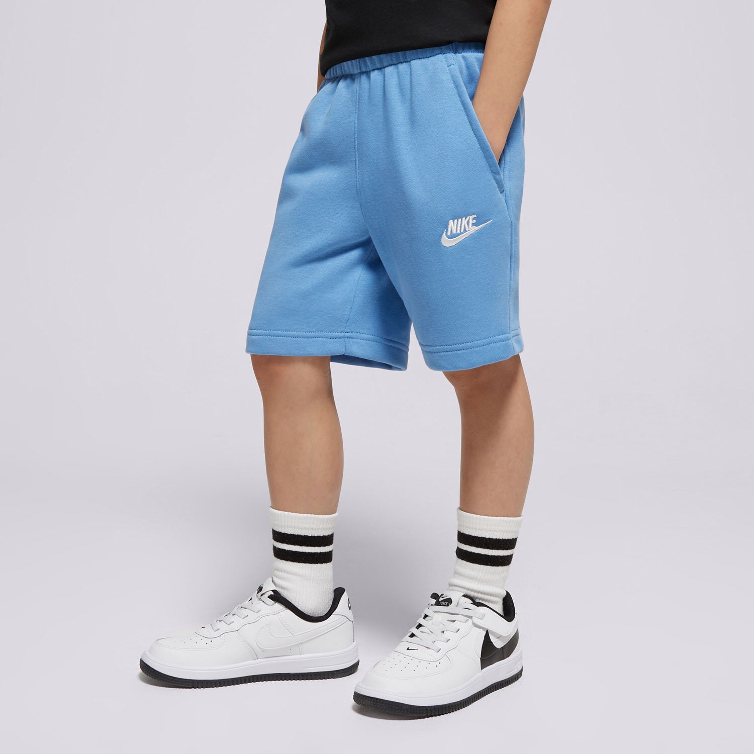 Kinder NIKE SHORTS K NSW CLUB FT SHORT LBR BOY FD3015-489 Schwarz